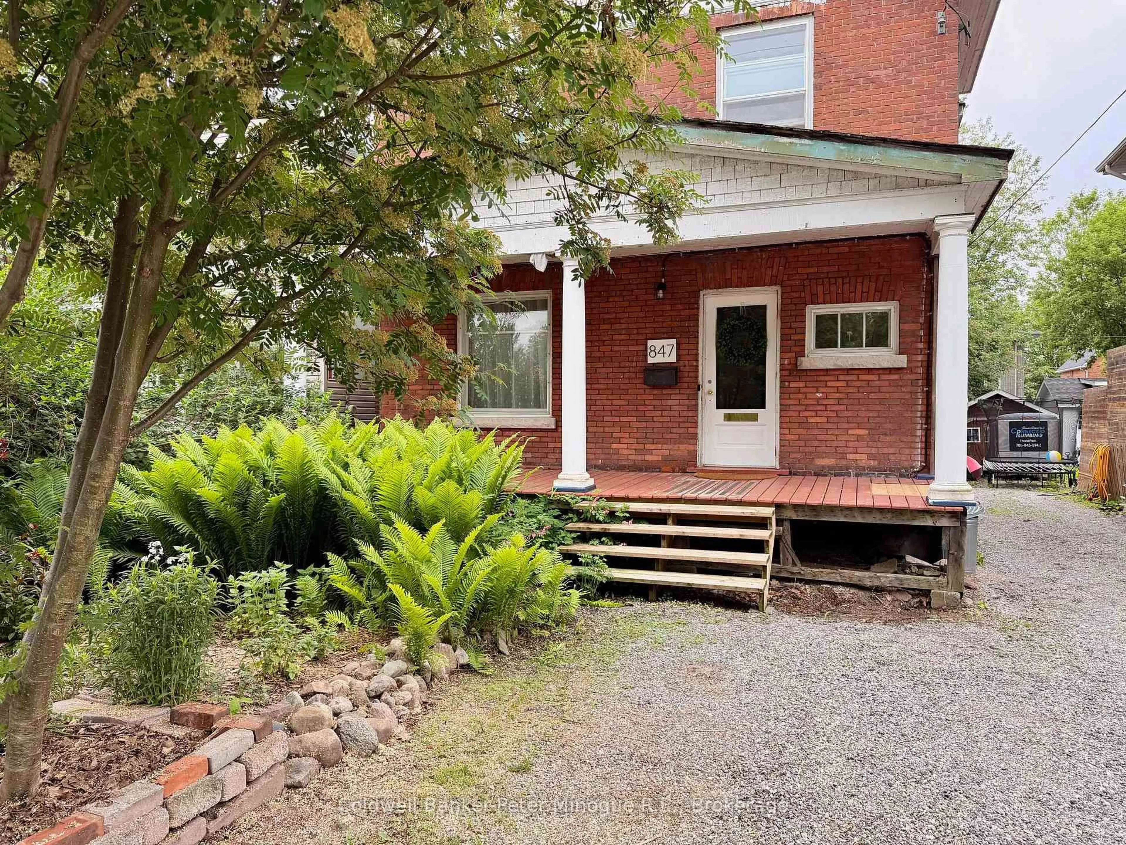 Home with brick exterior material, street for 847 Mcintyre St, North Bay Ontario P1B 3A2
