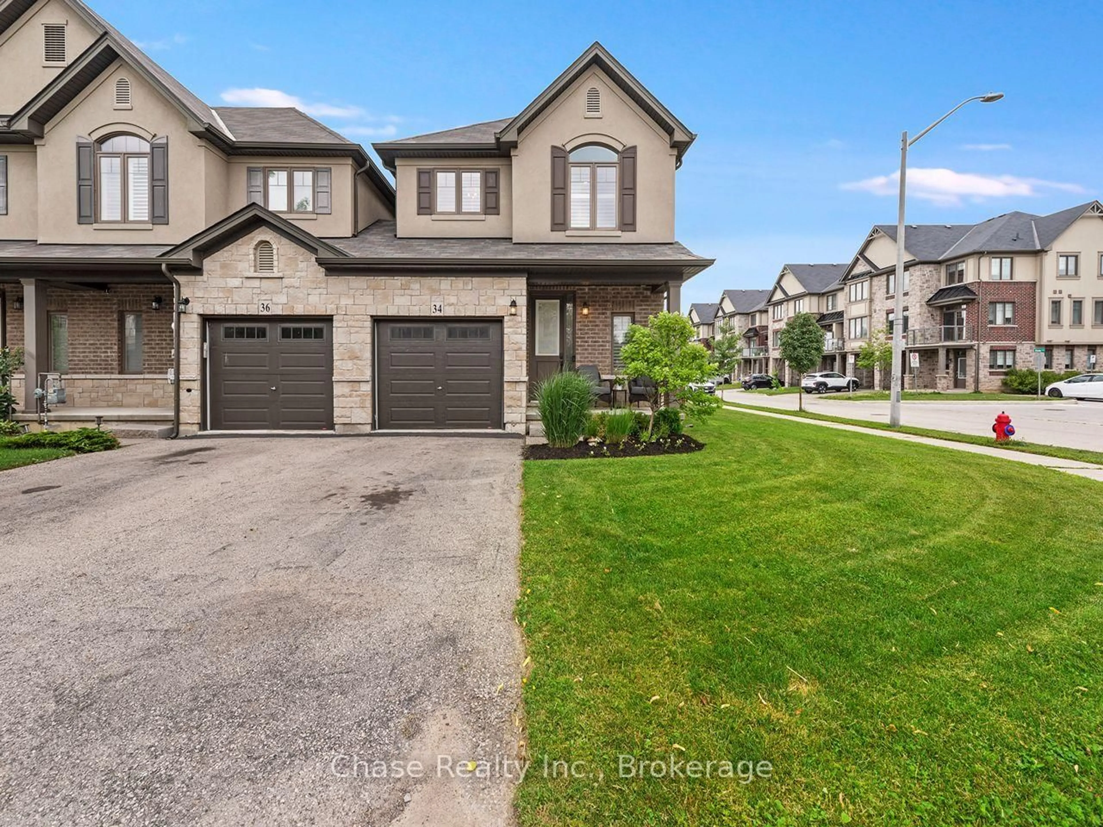 A pic from outside/outdoor area/front of a property/back of a property/a pic from drone, street for 34 Dodman Cres, Hamilton Ontario L9G 0G6