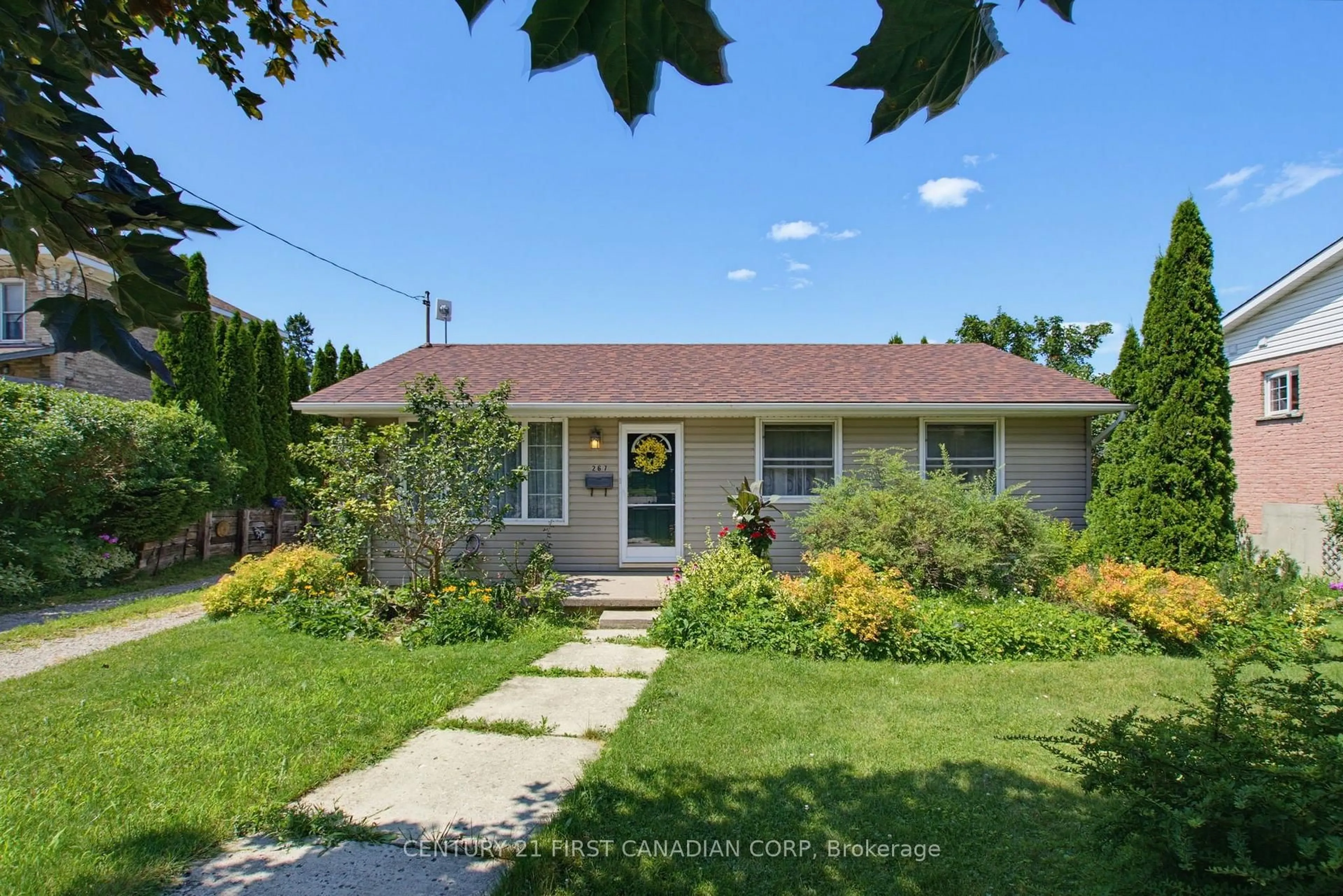 Unknown for 267 King St, Ingersoll Ontario N5C 1H4