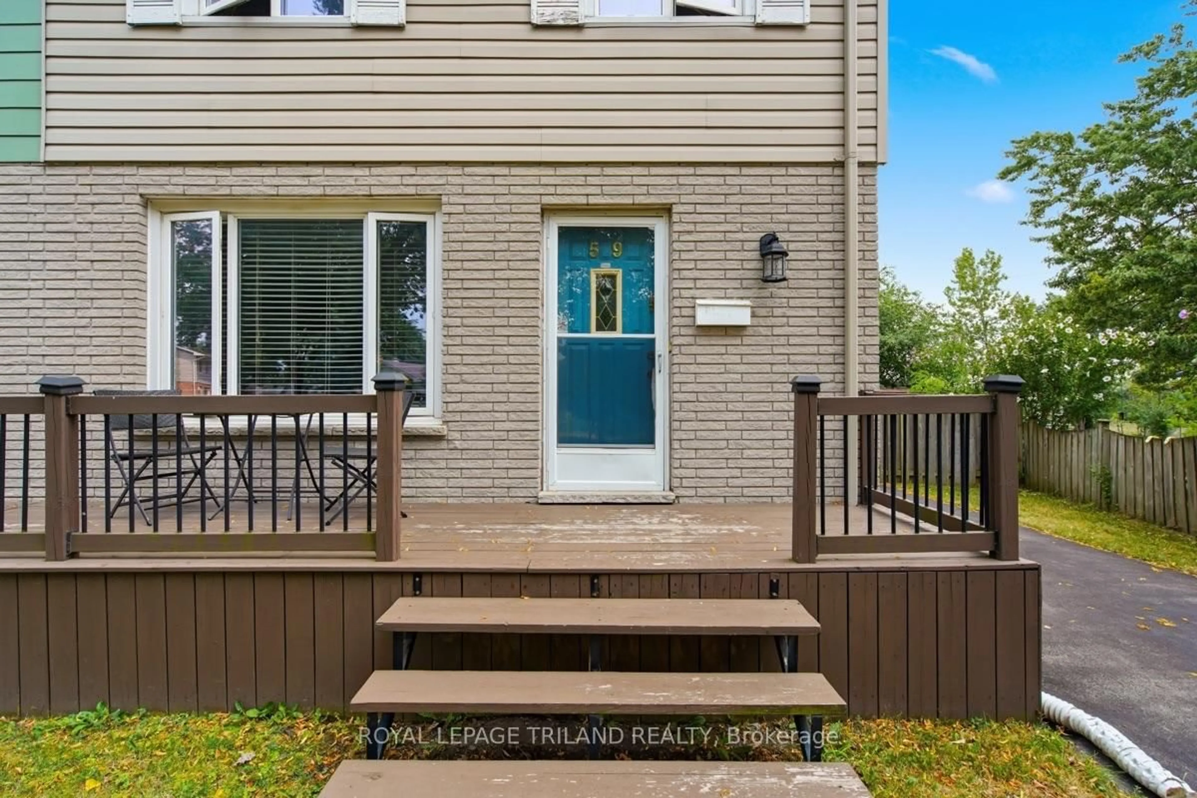 Unknown for 59 Kintail Cres, London South Ontario N6E 1J4