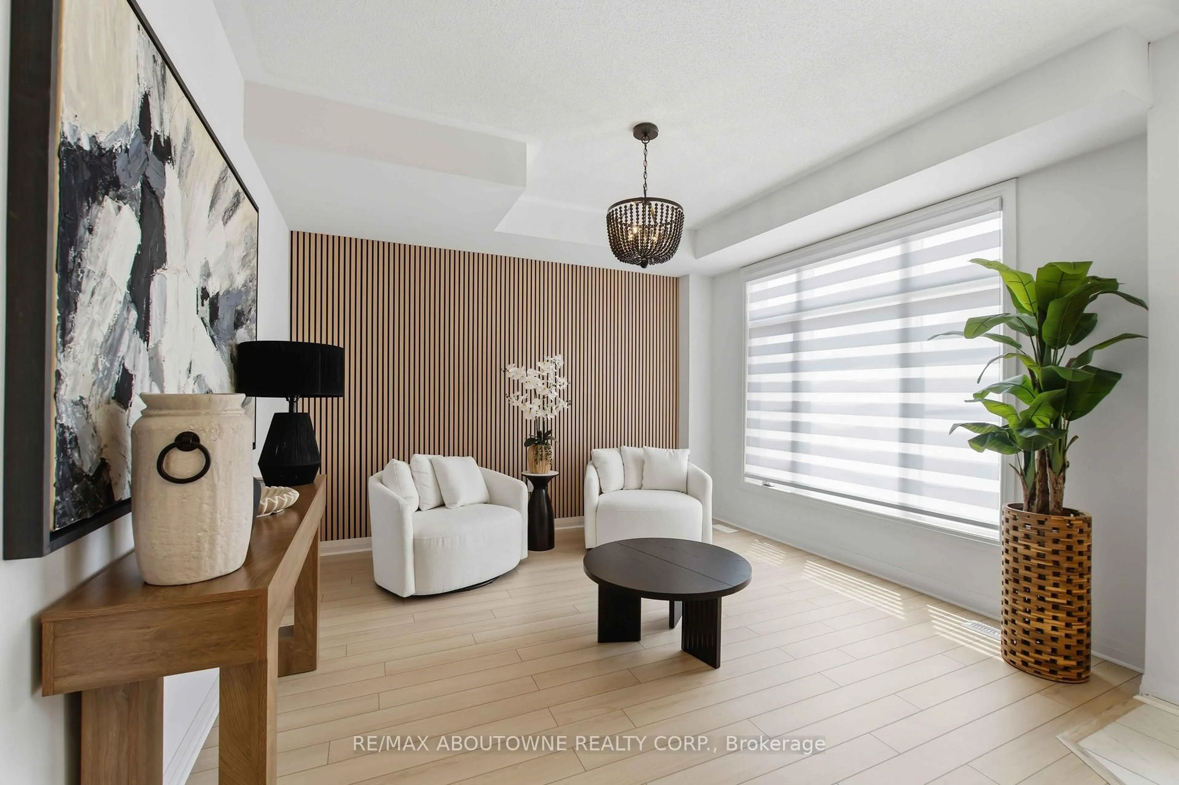Living room with furniture, unknown for 170 Spitfire Dr, Hamilton Ontario L0R 1W0