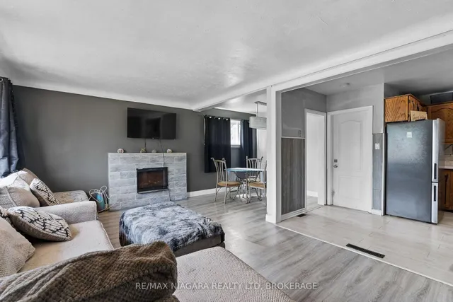 163 RICE Rd, Welland 4