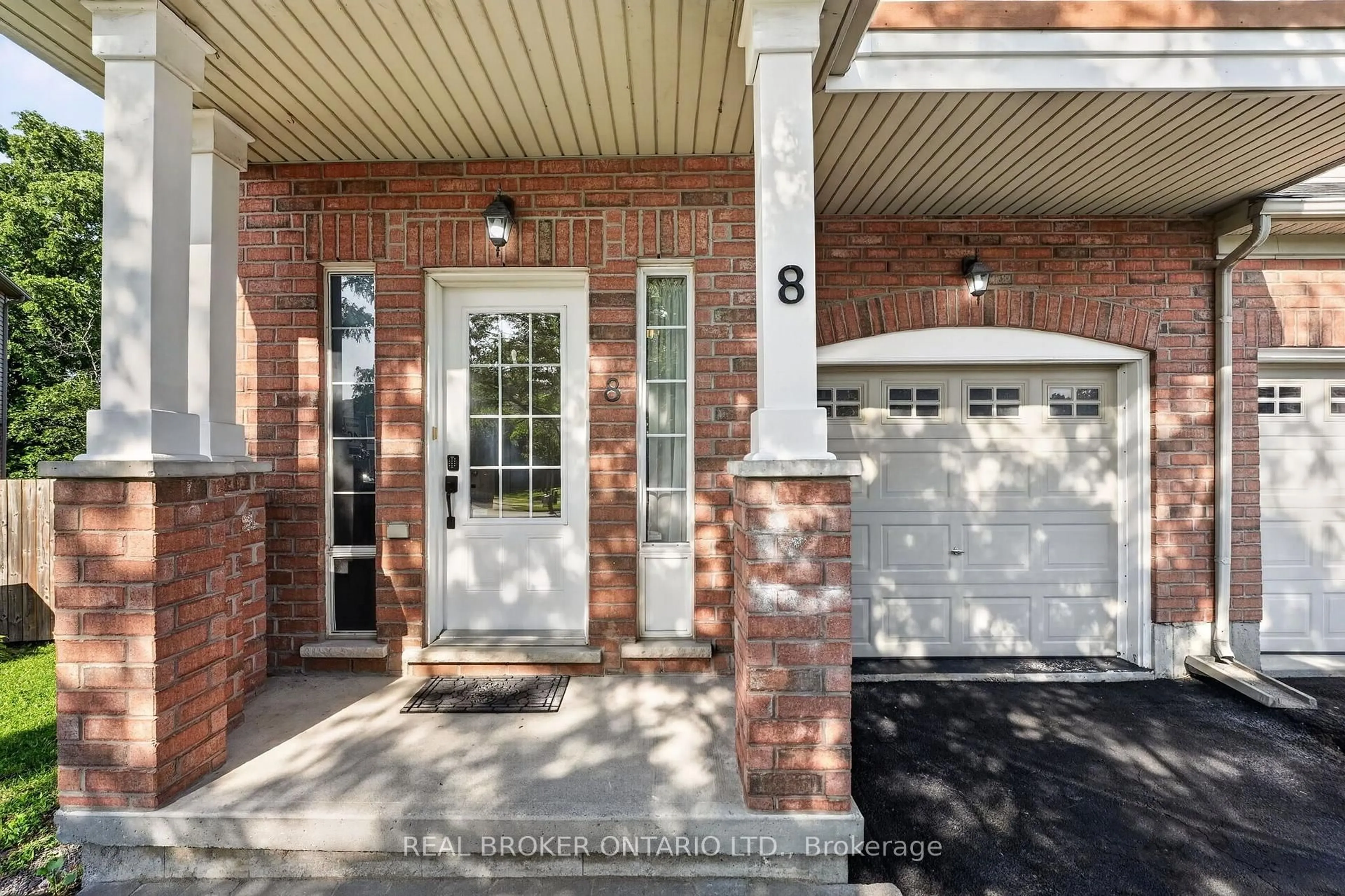 Home with brick exterior material, street for 8 Chloe St, St. Catharines Ontario L2P 0A6