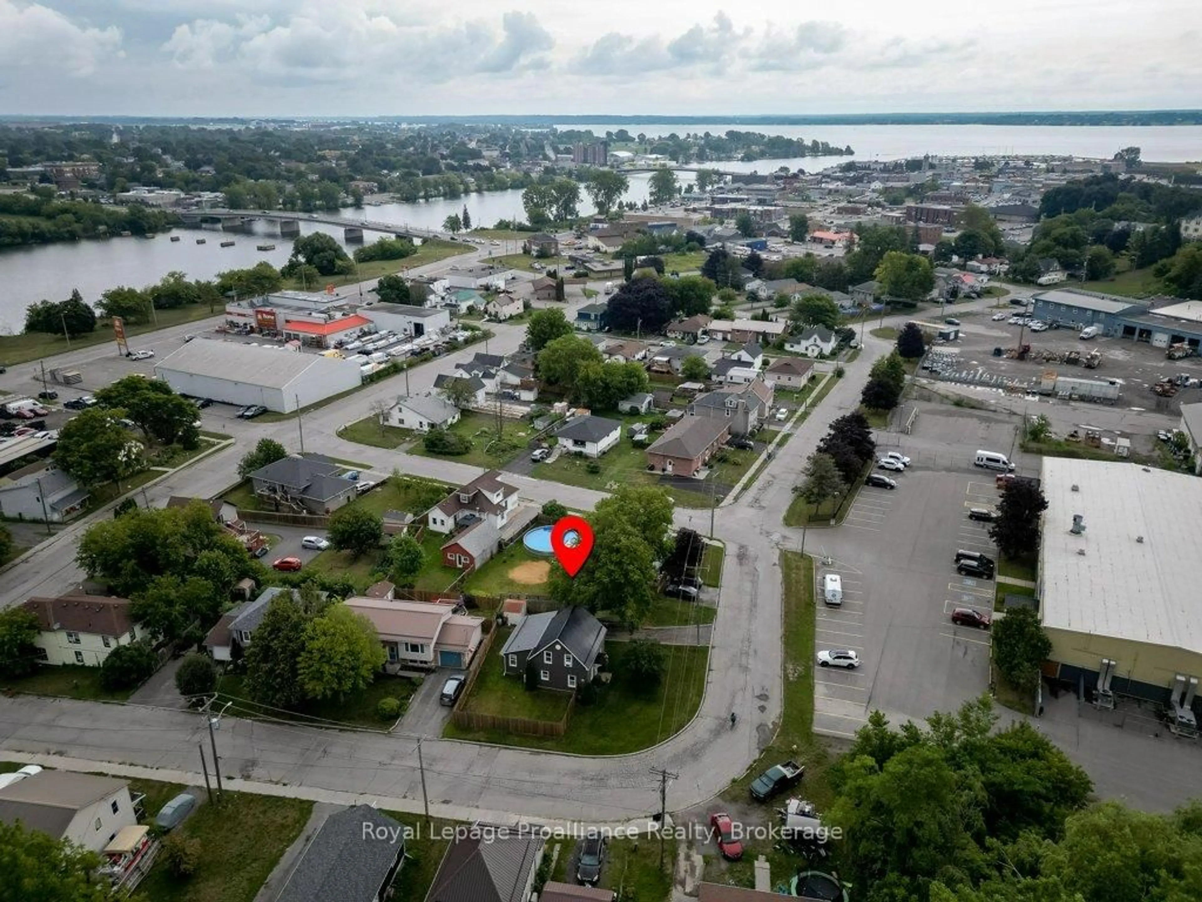 A pic from outside/outdoor area/front of a property/back of a property/a pic from drone, water/lake/river/ocean view for 61 Pelham St, Quinte West Ontario K8V 4T8