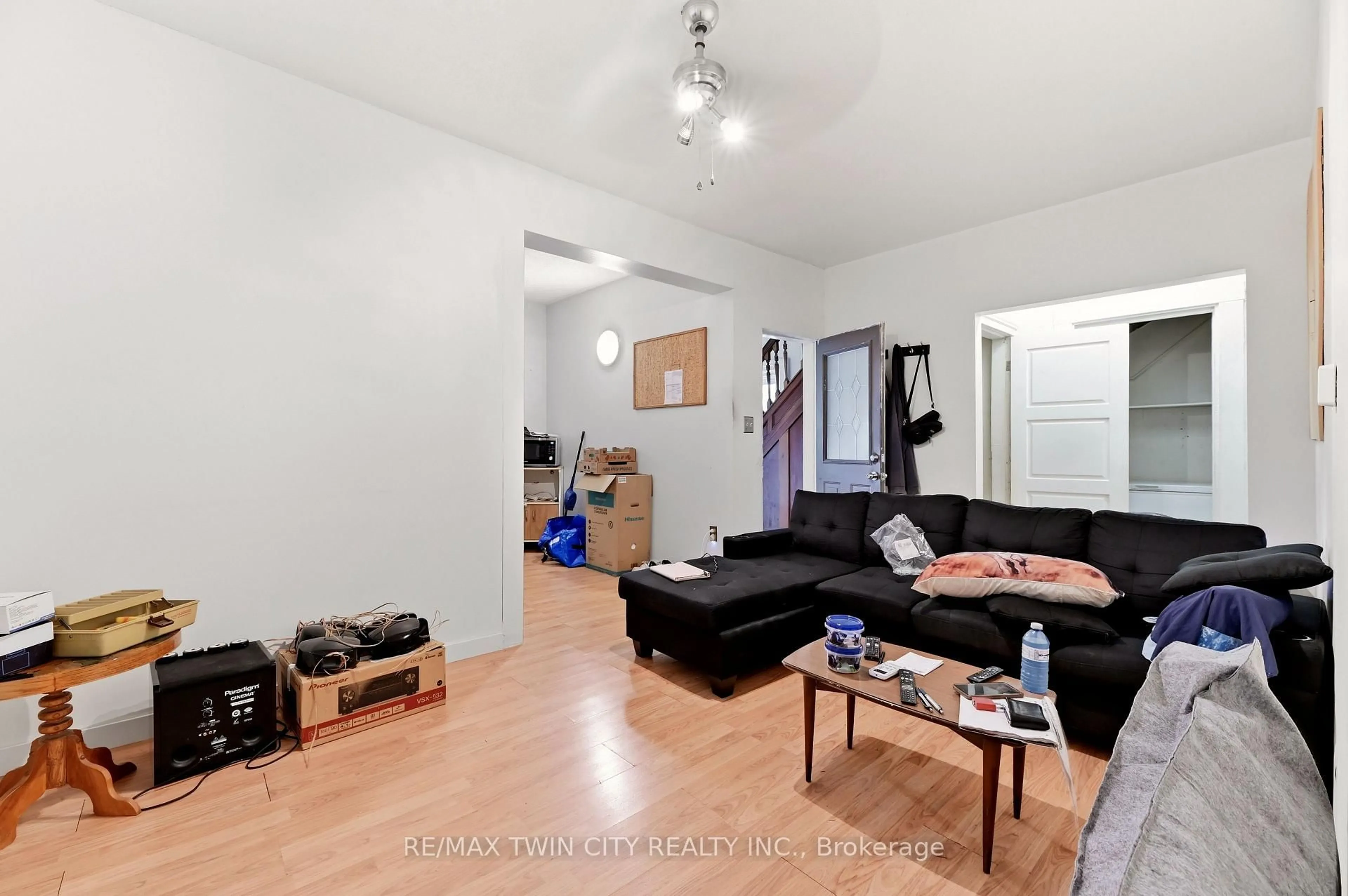 A pic of a room for 13 Usher St, Brantford Ontario N3R 1B8