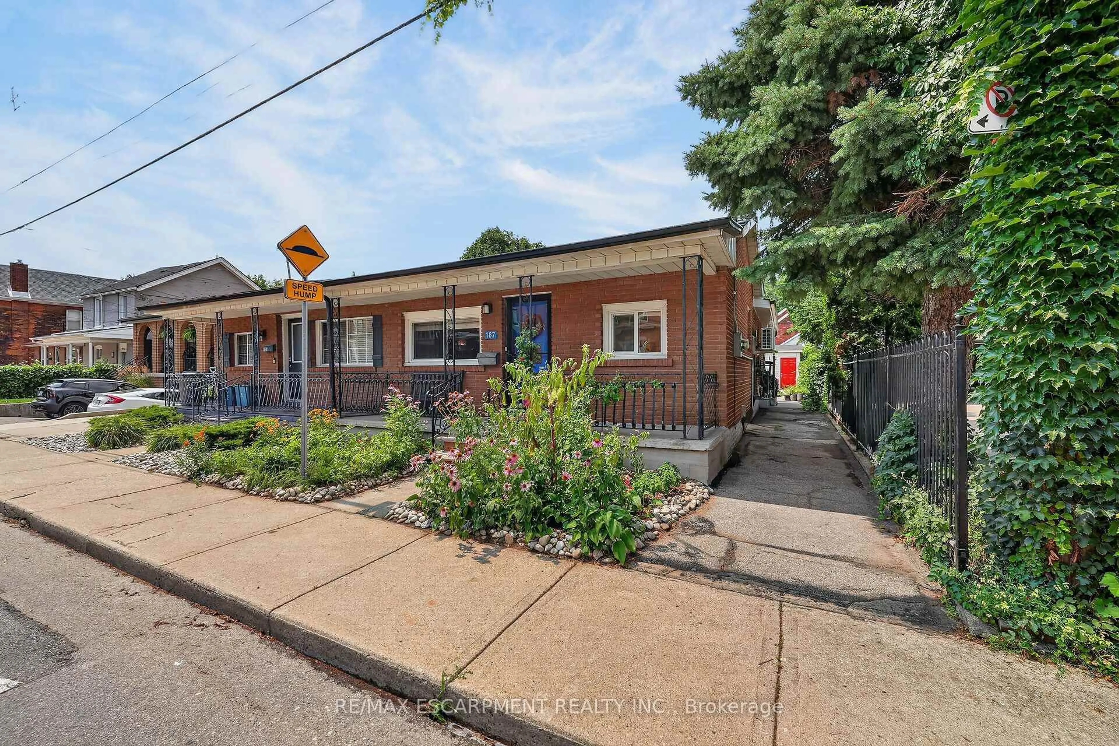 Home with brick exterior material, street for 187 Ray St, Hamilton Ontario L8R 2Y3