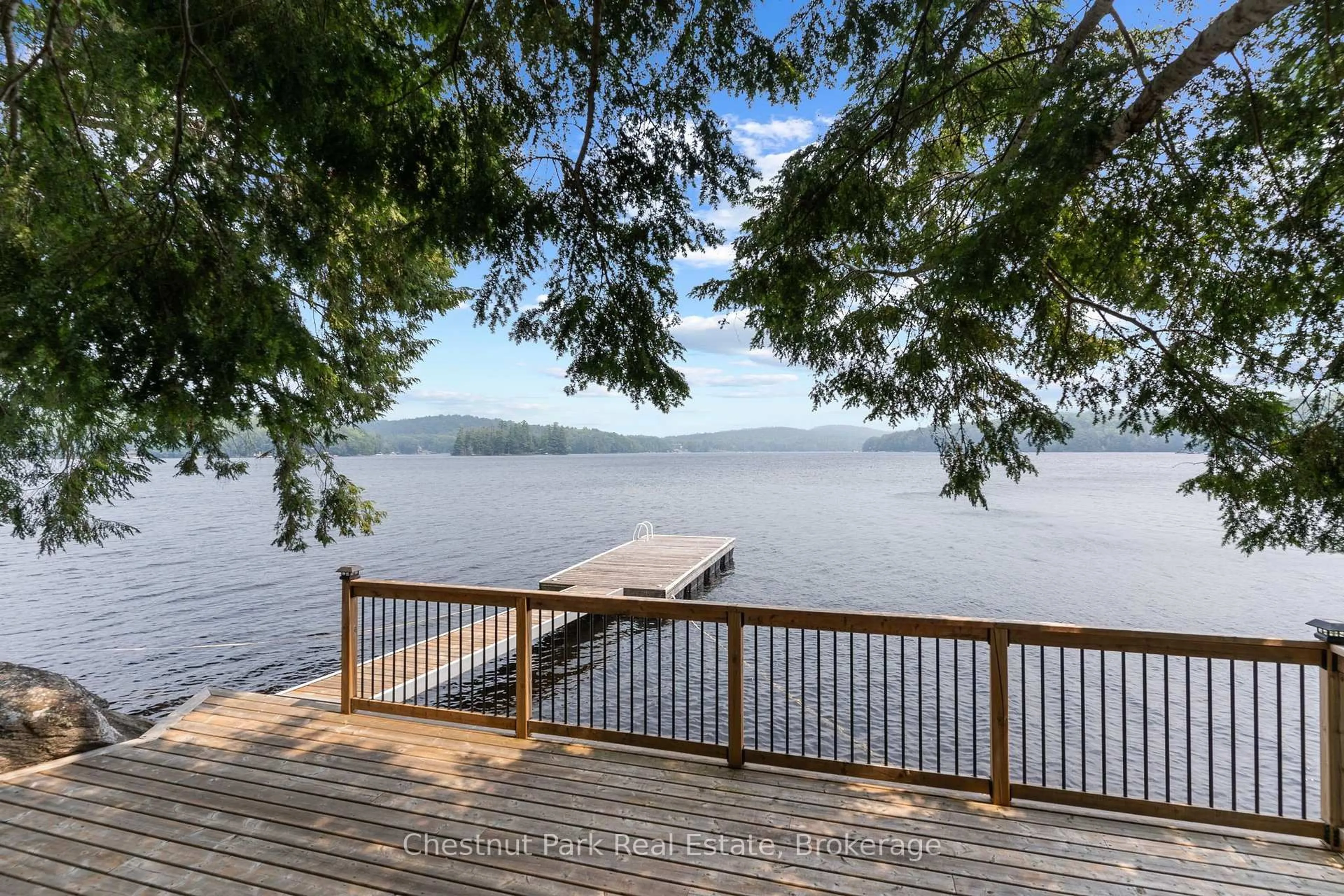 Patio, water/lake/river/ocean view for 1093 Prestige Crt, Dysart et al Ontario K0M 1S0