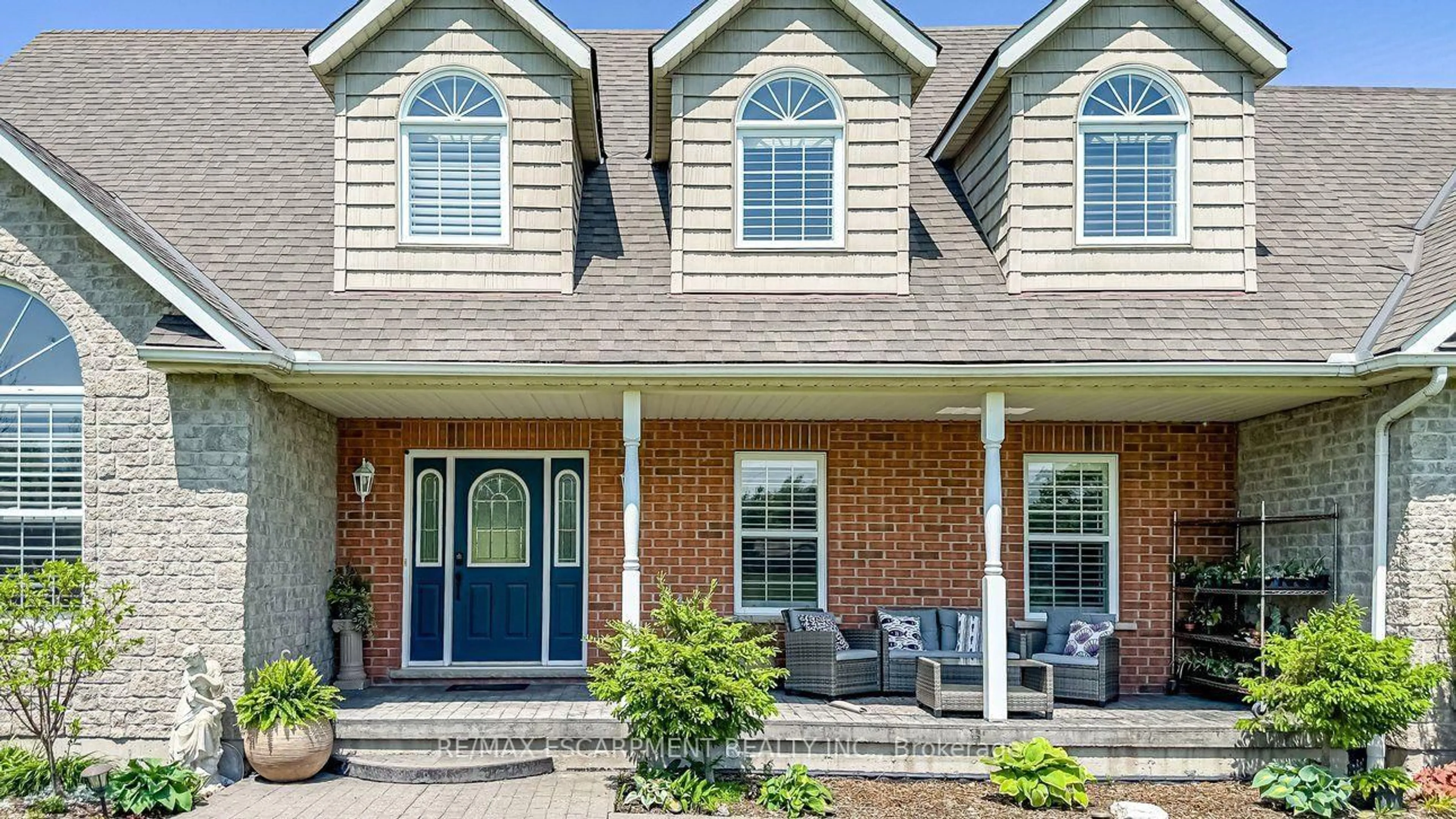 Home with brick exterior material, street for 32A Haldimand Tr, Haldimand Ontario N1A 1W9