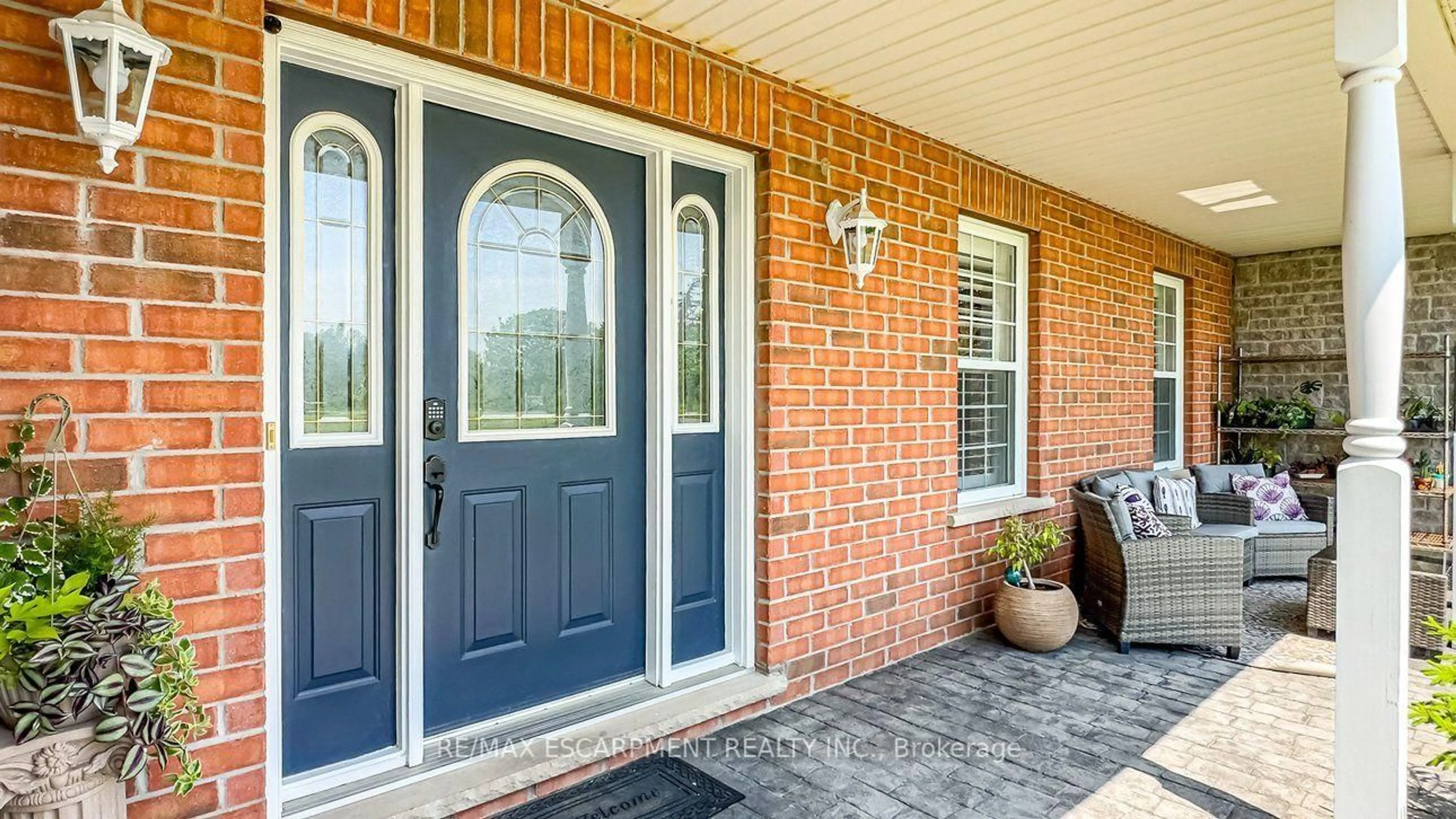 Home with brick exterior material, street for 32A Haldimand Tr, Haldimand Ontario N1A 1W9