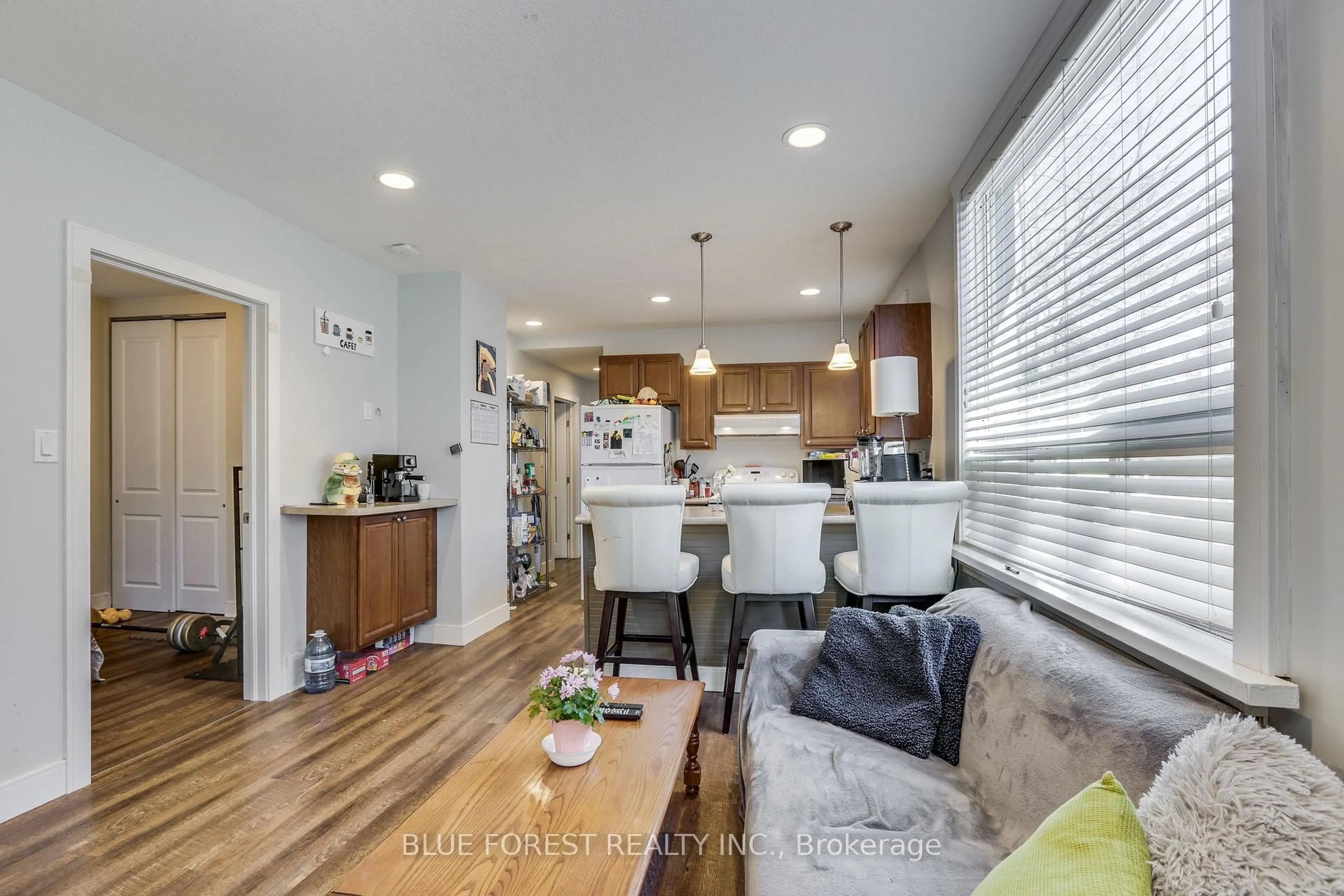 Open concept kitchen, wood/laminate floor for 17 McDonald Ave, London North Ontario N6G 1A9