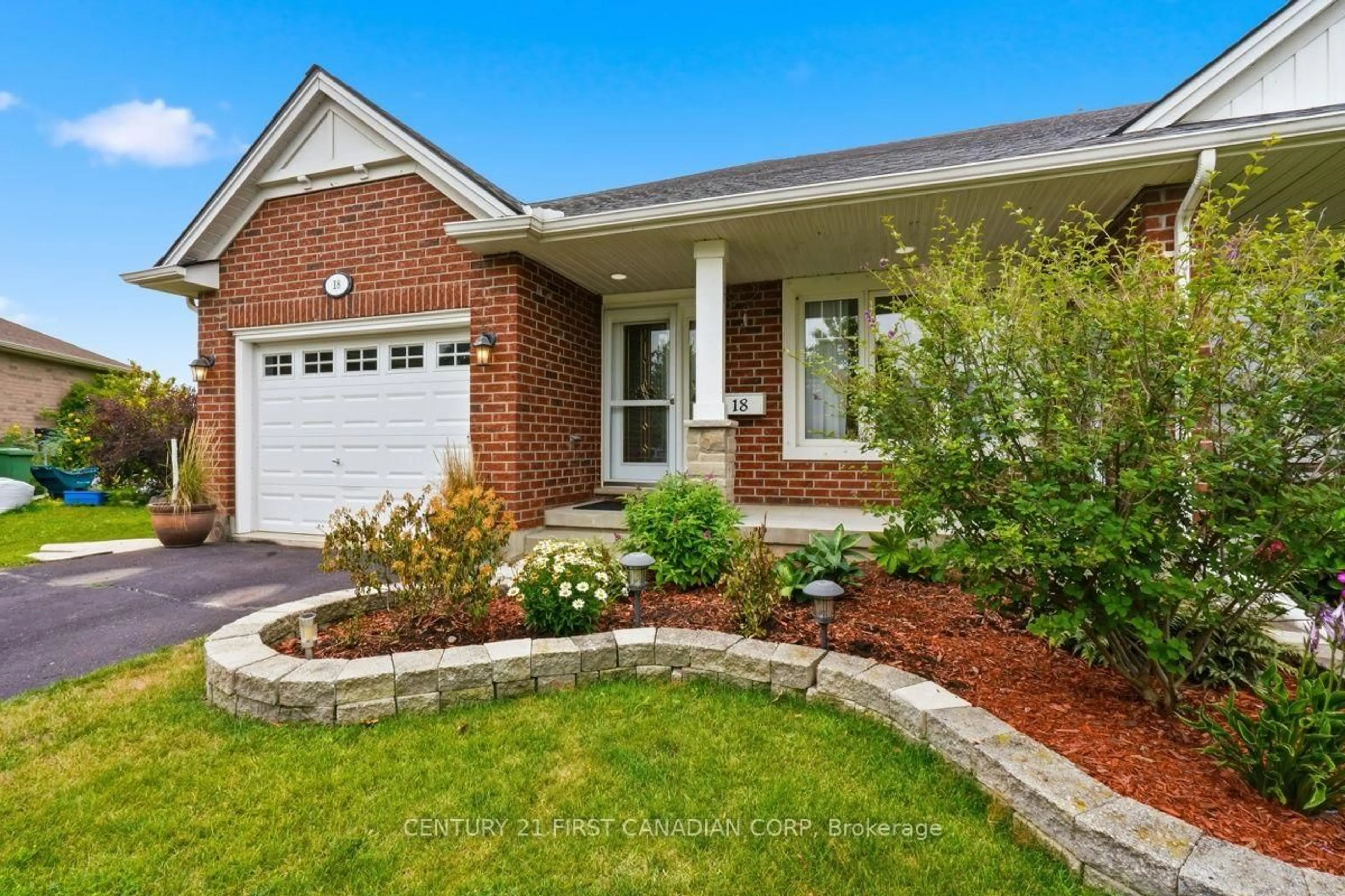 Home with brick exterior material, street for 18 Coleman Crt, St. Thomas Ontario N5R 0A5