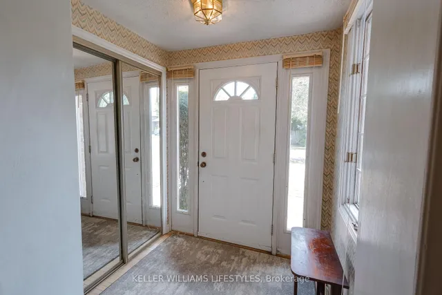 203 McMaster Crt, London South 4