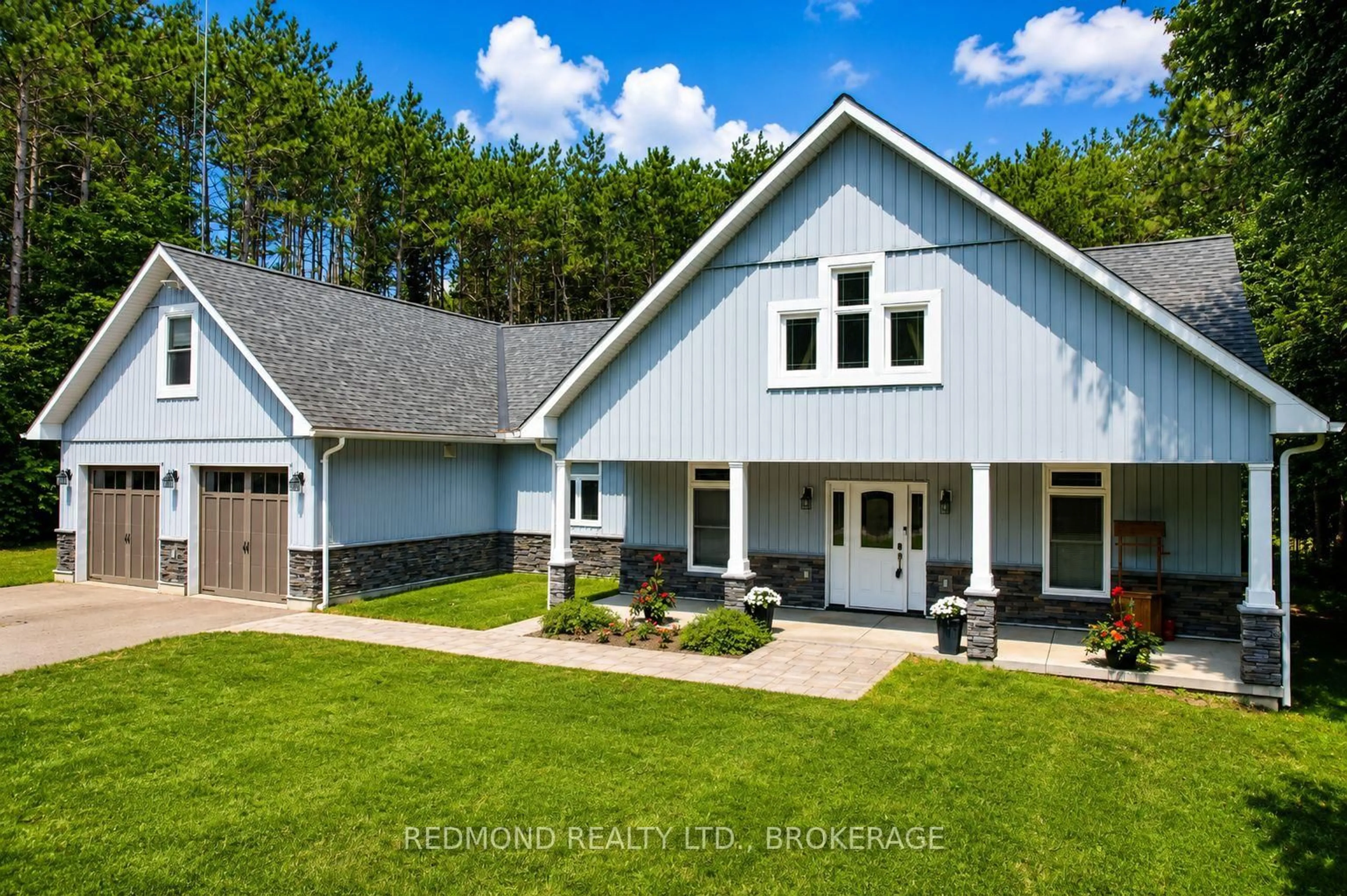 Home with vinyl exterior material, unknown for 278 100 Island Pkwy, Front of Leeds & Seeleys Bay Ontario K0E 1L0