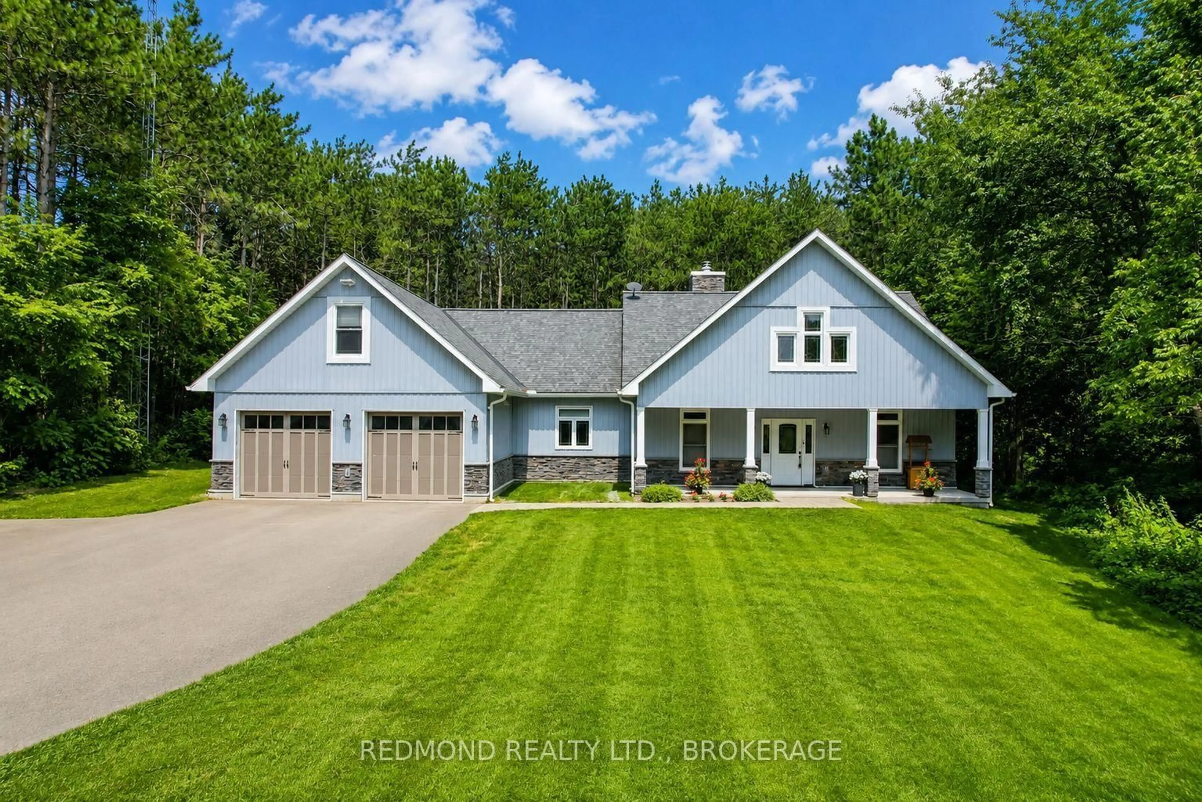 A pic from outside/outdoor area/front of a property/back of a property/a pic from drone, unknown for 278 100 Island Pkwy, Front of Leeds & Seeleys Bay Ontario K0E 1L0