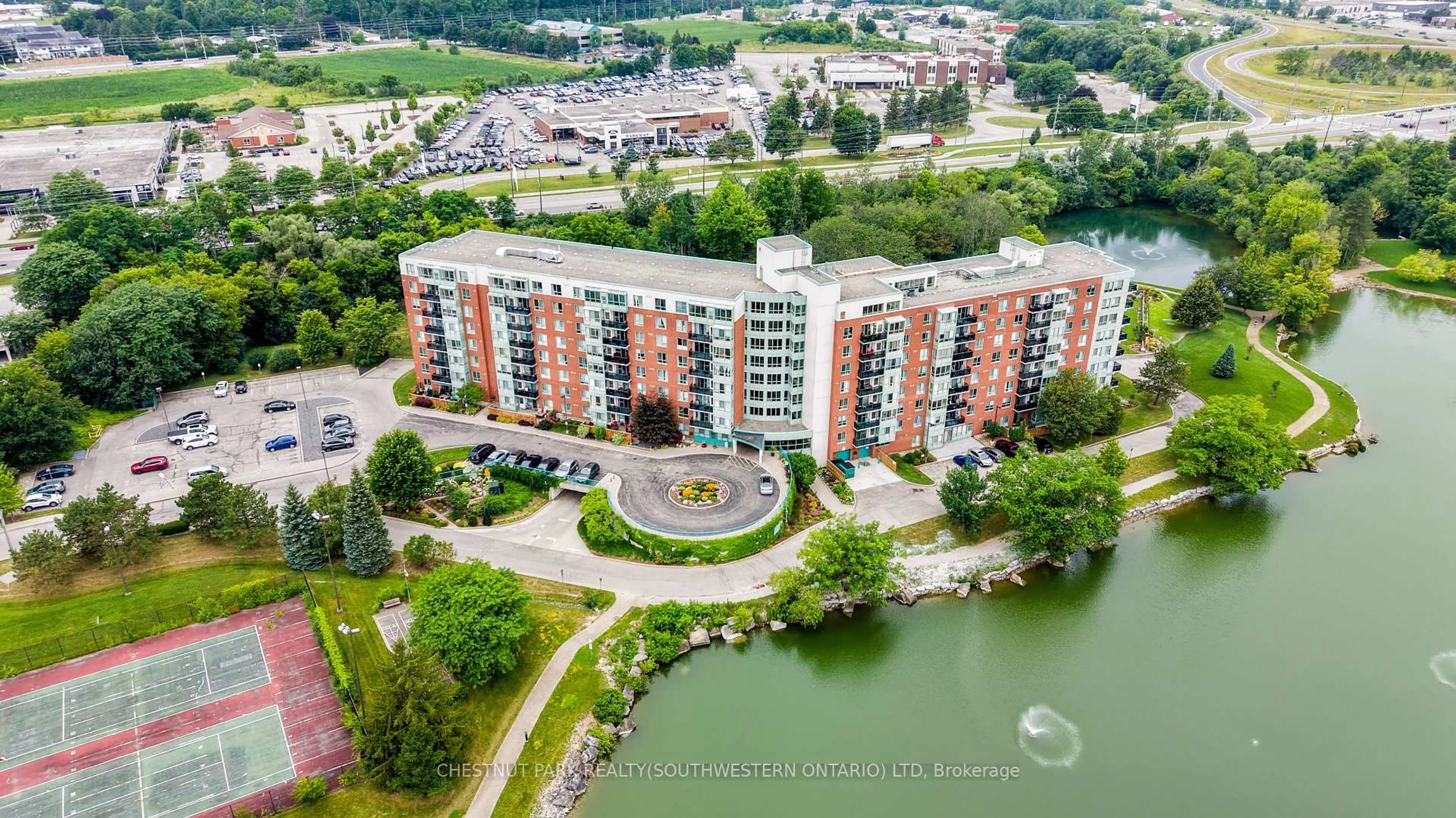 A pic from outside/outdoor area/front of a property/back of a property/a pic from drone, water/lake/river/ocean view for 30 Blue Springs Dr #PH14, Waterloo Ontario N2J 4T2