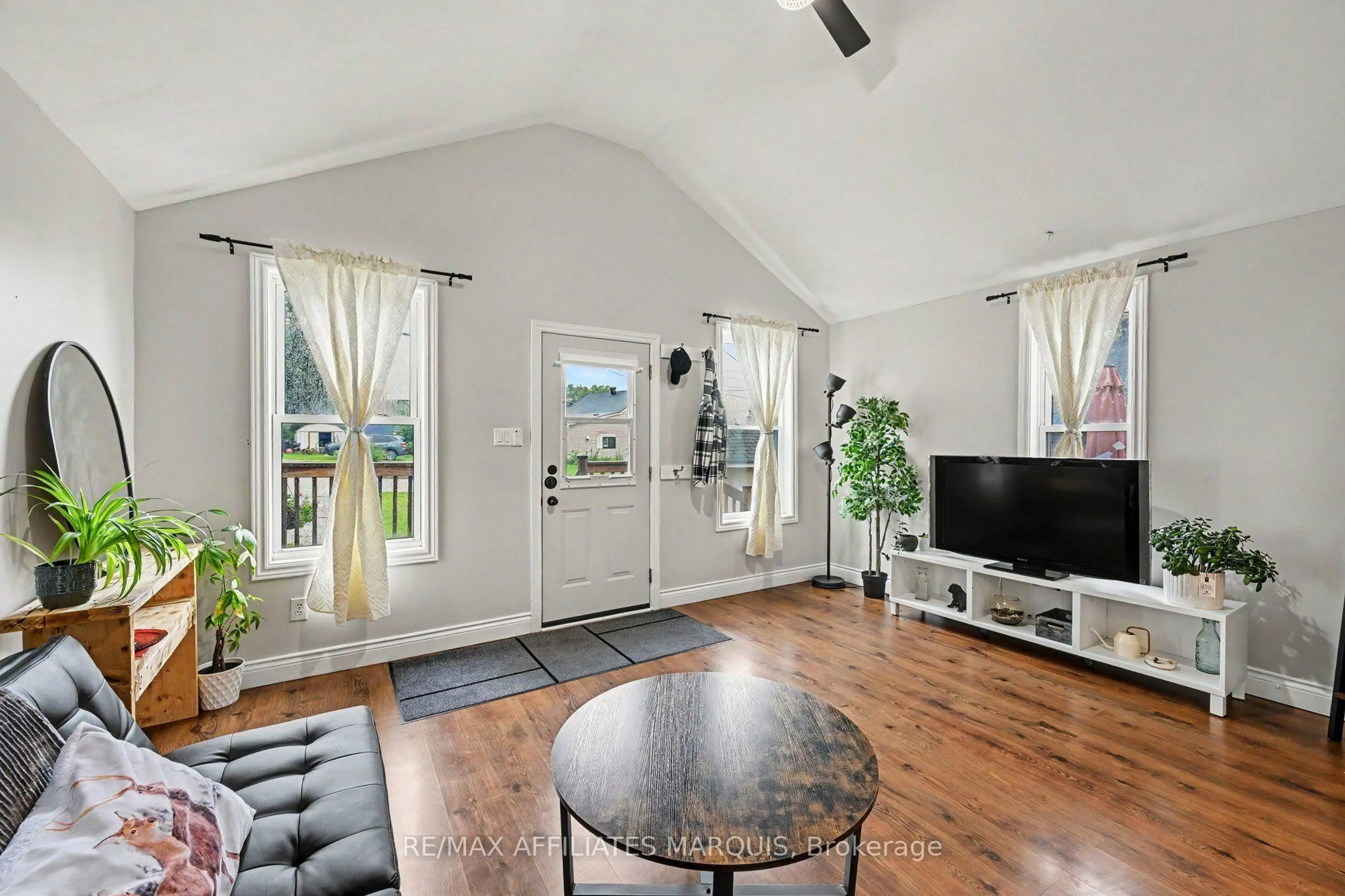 Living room with furniture, unknown for 4 Lorne St, Smiths Falls Ontario K7A 3K5