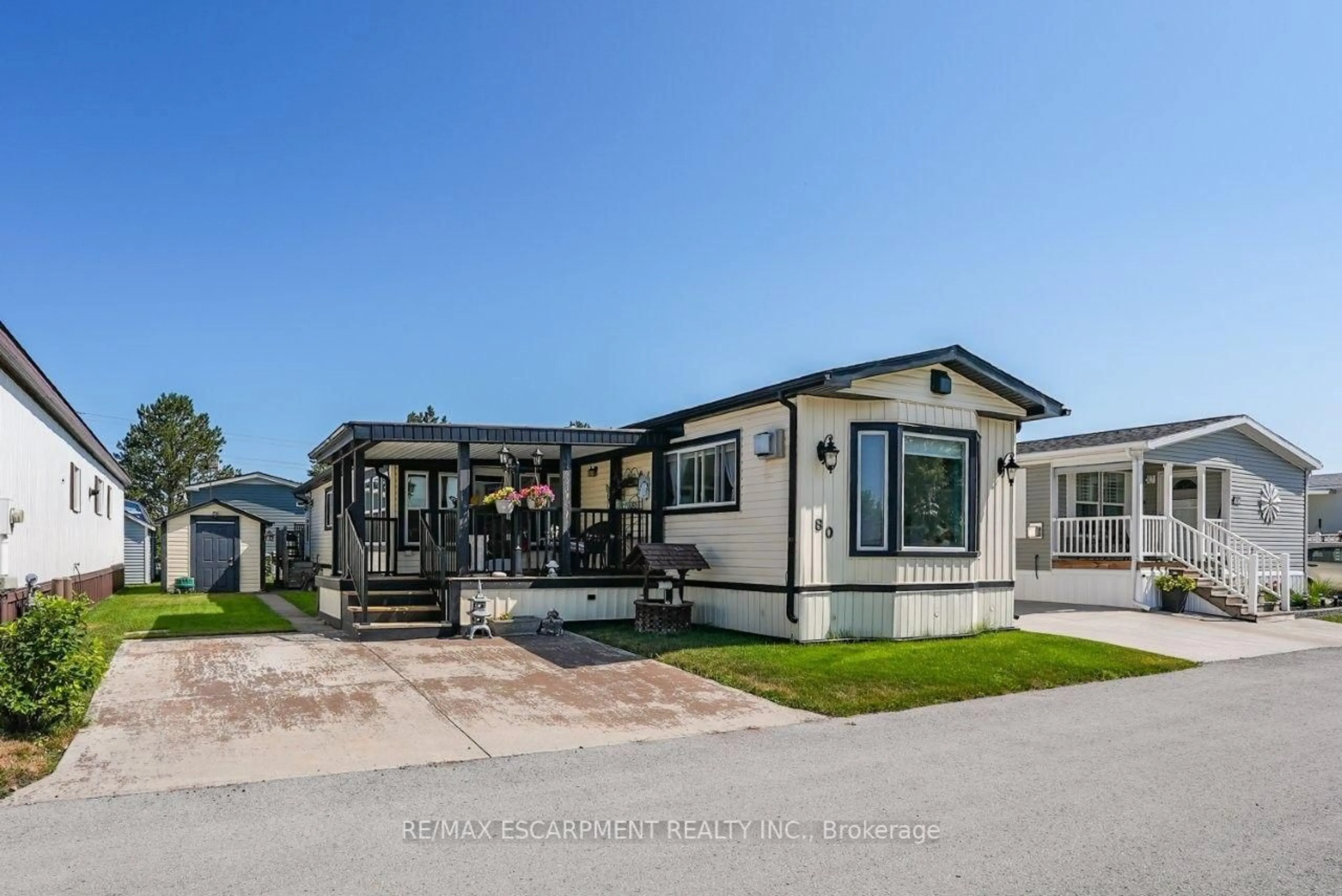 Home with vinyl exterior material, street for 3033 Townline Rd #80, Fort Erie Ontario L0S 1S1