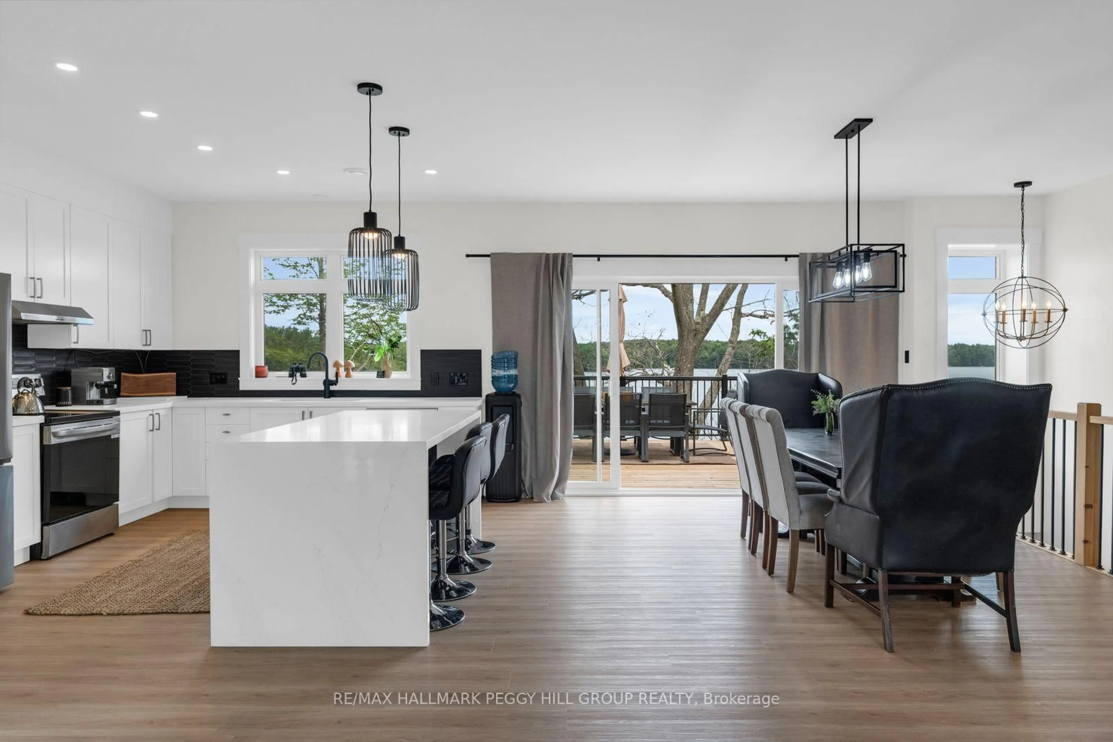 Open concept kitchen, unknown for 20 Hawkins Point Rd, Georgian Bay Ontario P0C 1H0