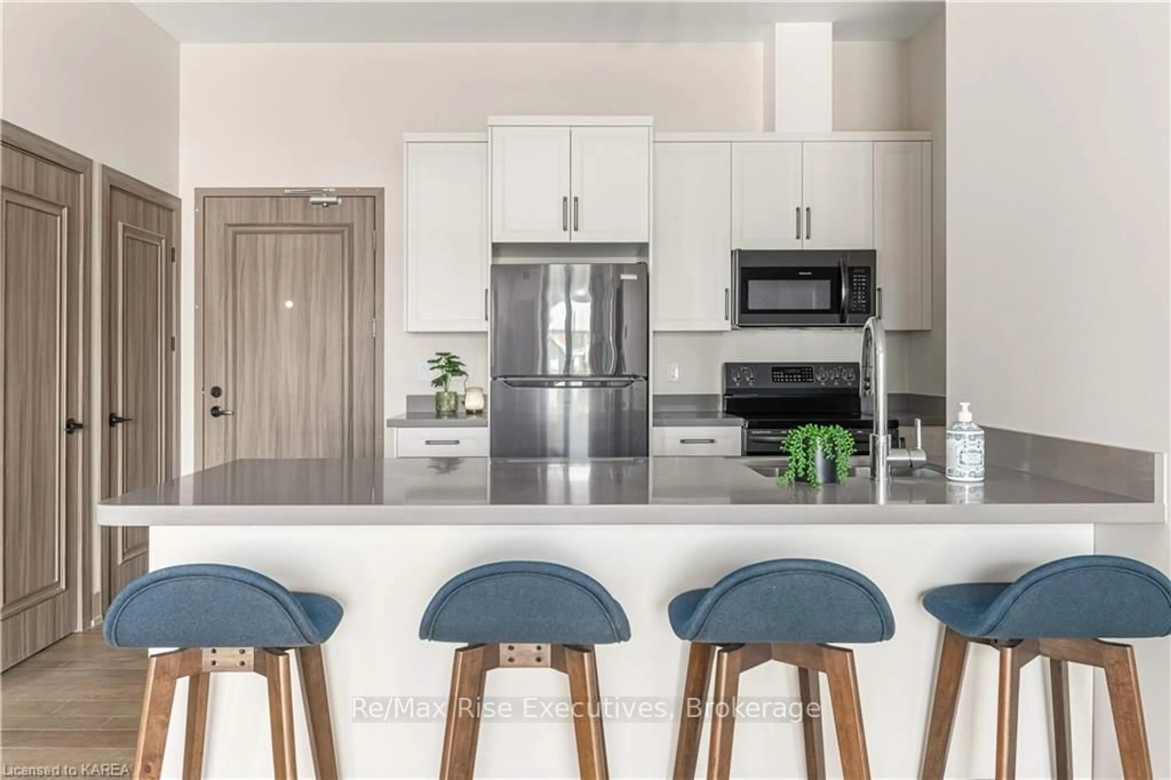 Open concept kitchen, unknown for 820 GARDINERS Rd #207, Kingston Ontario K7M 3X9