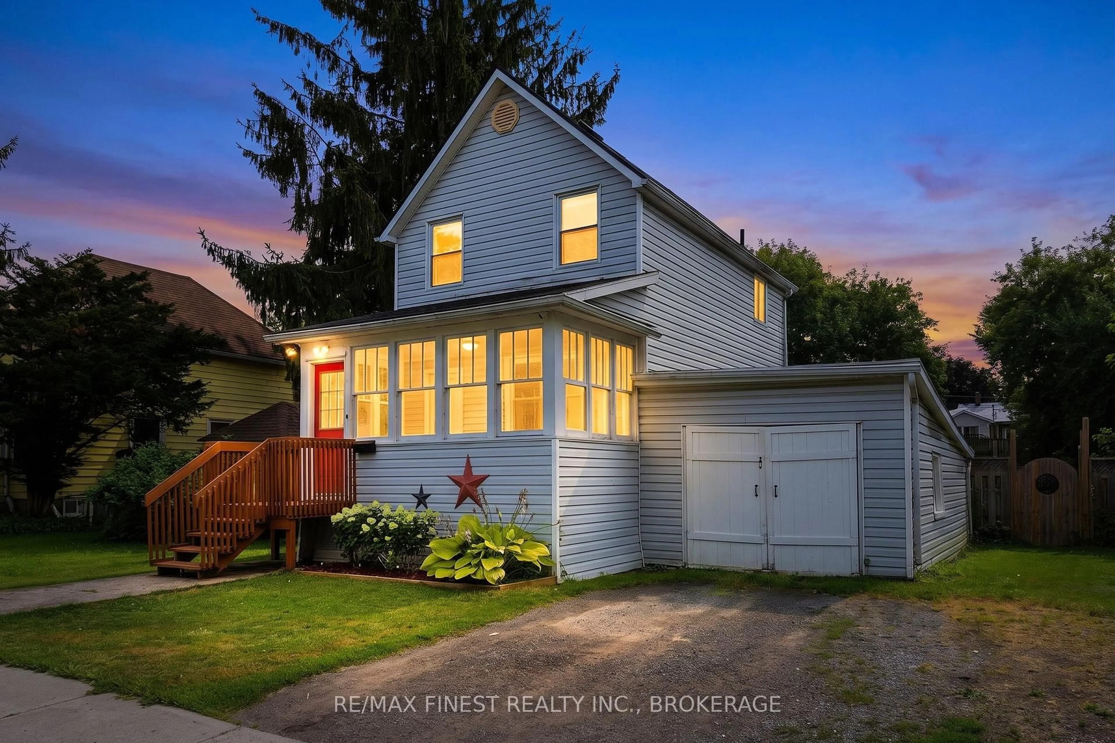 Home with vinyl exterior material, street for 348 Charles St, Gananoque Ontario K7G 1V4