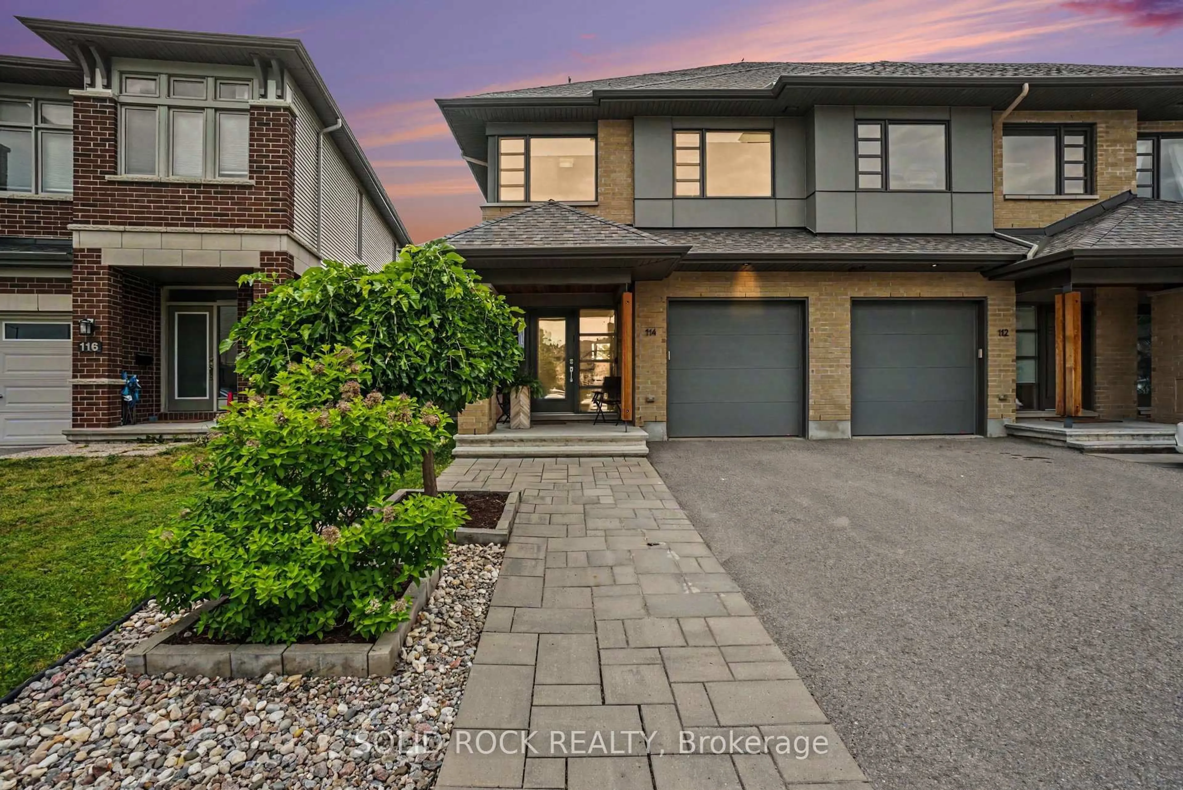 Home with brick exterior material, street for 114 Larimar Circ, Ottawa Ontario K1X 0B7