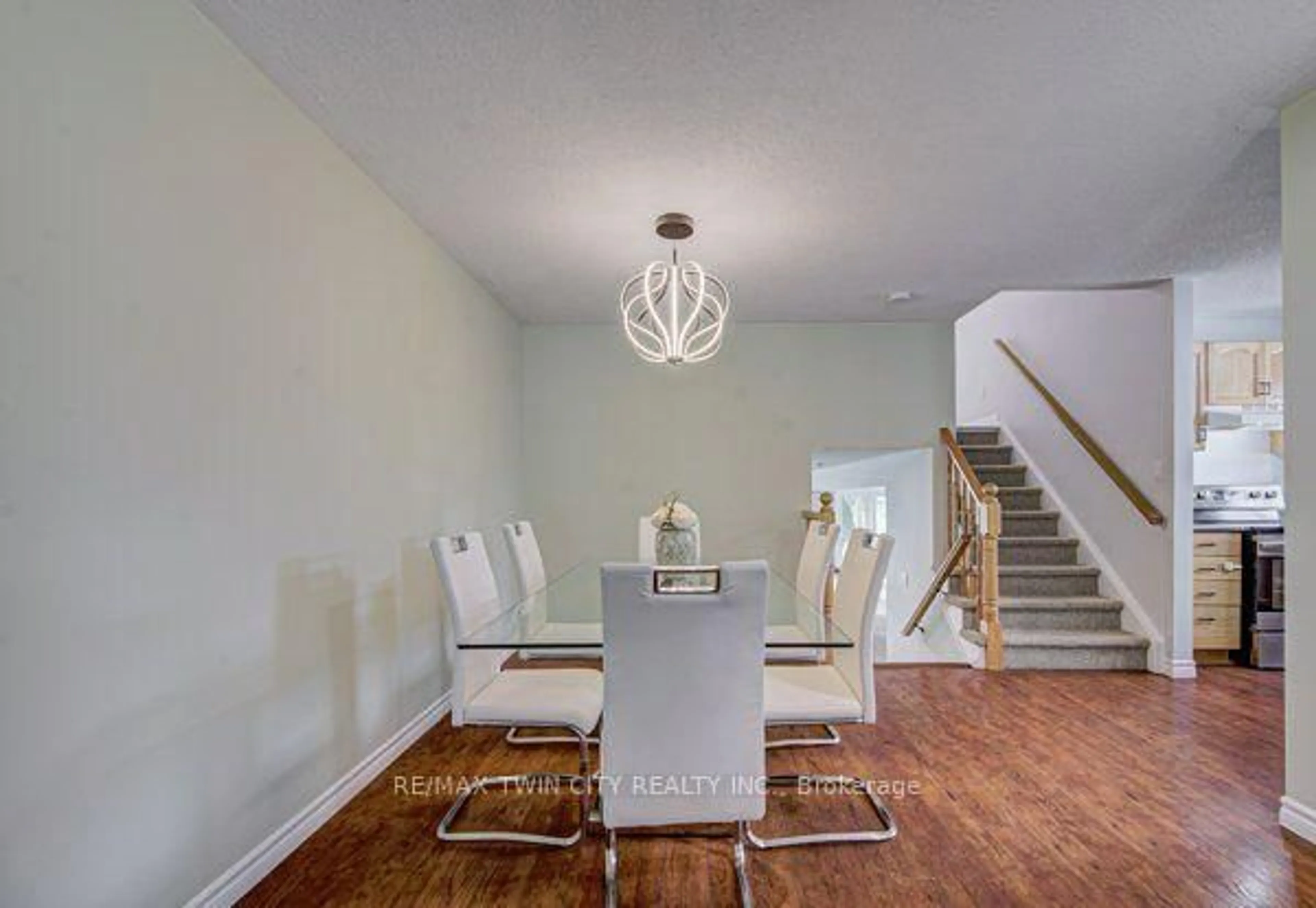 Dining room, unknown for 37 Wingfield Ave, Stratford Ontario N5A 7R5