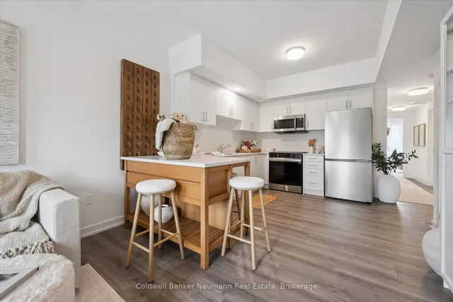 940 St. David St #78, Centre Wellington 4