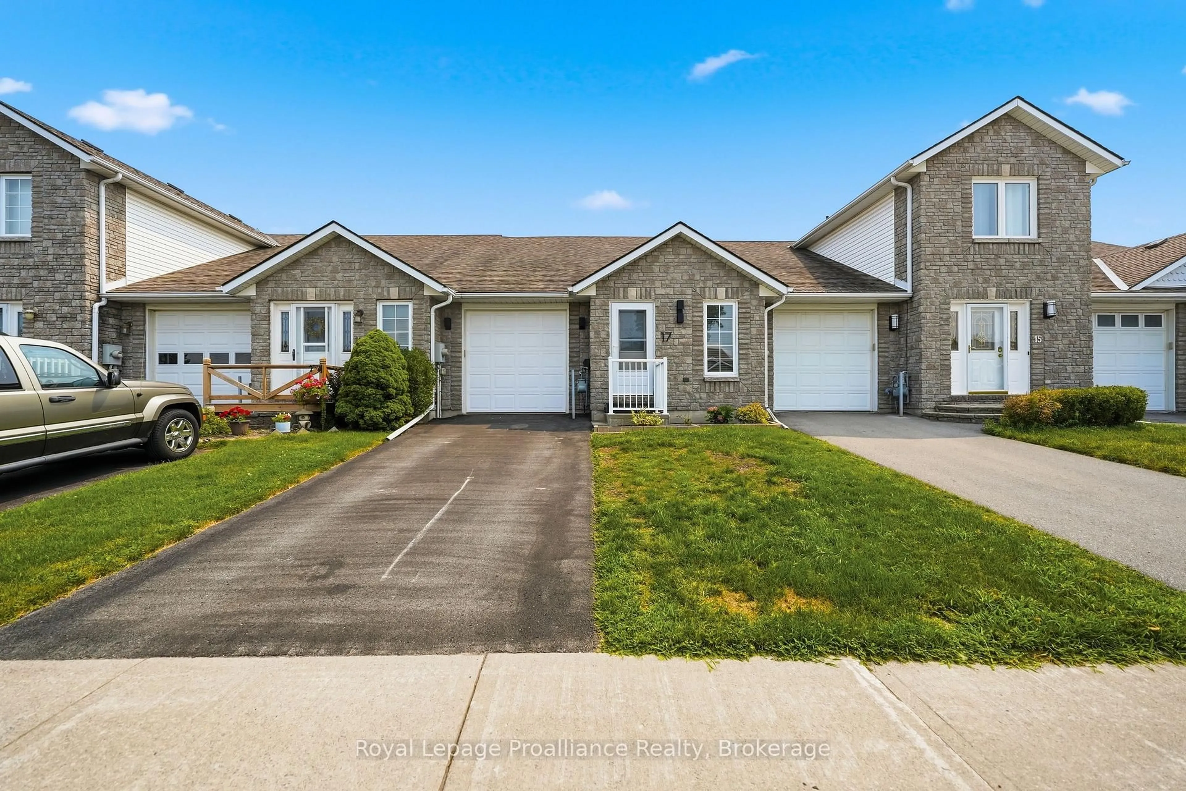 Unknown for 17 Alder Crt, Belleville Ontario K8P 5L5