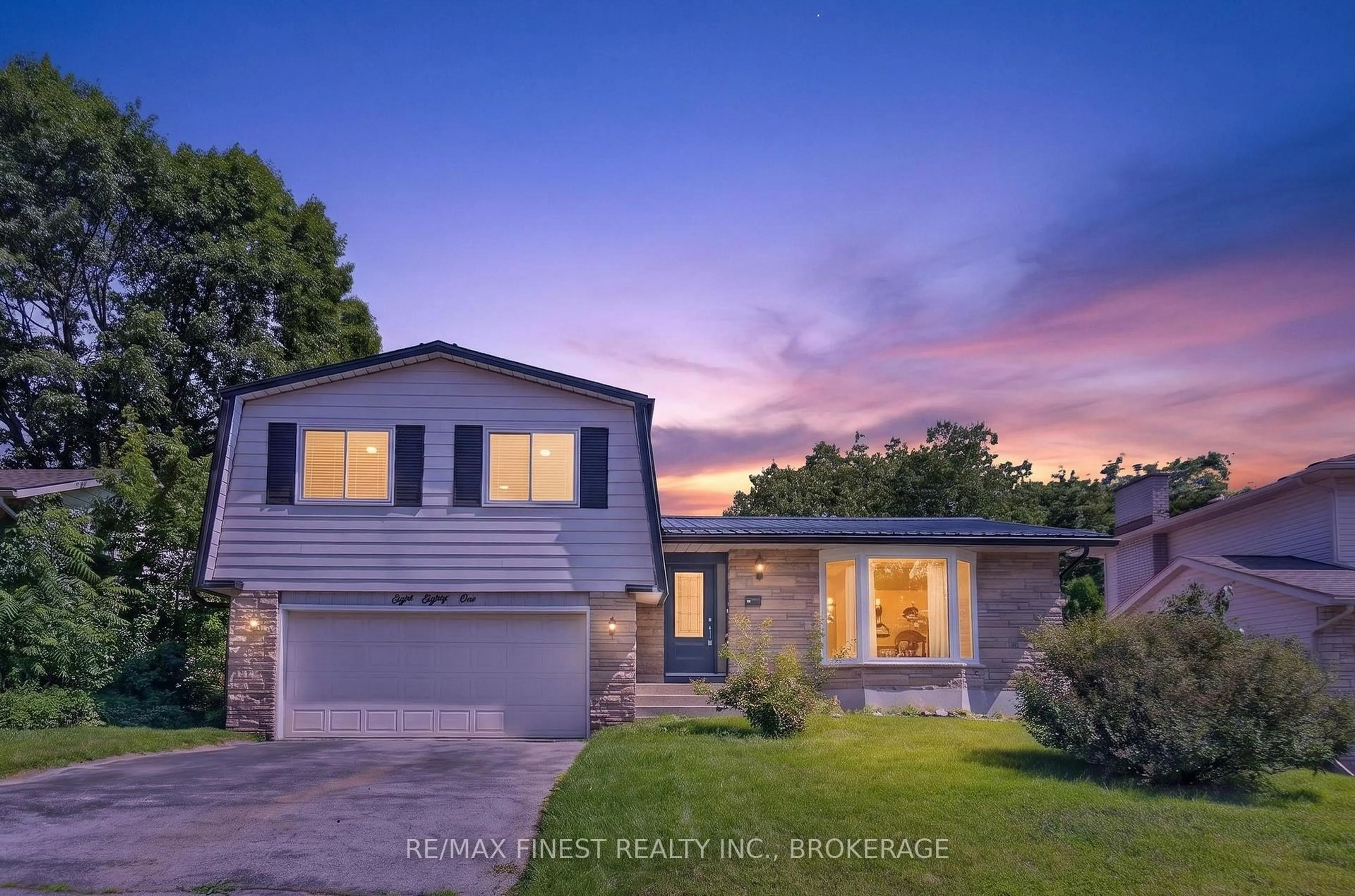 Home with vinyl exterior material, unknown for 881 Ludgate Cres, Kingston Ontario K7M 6C7