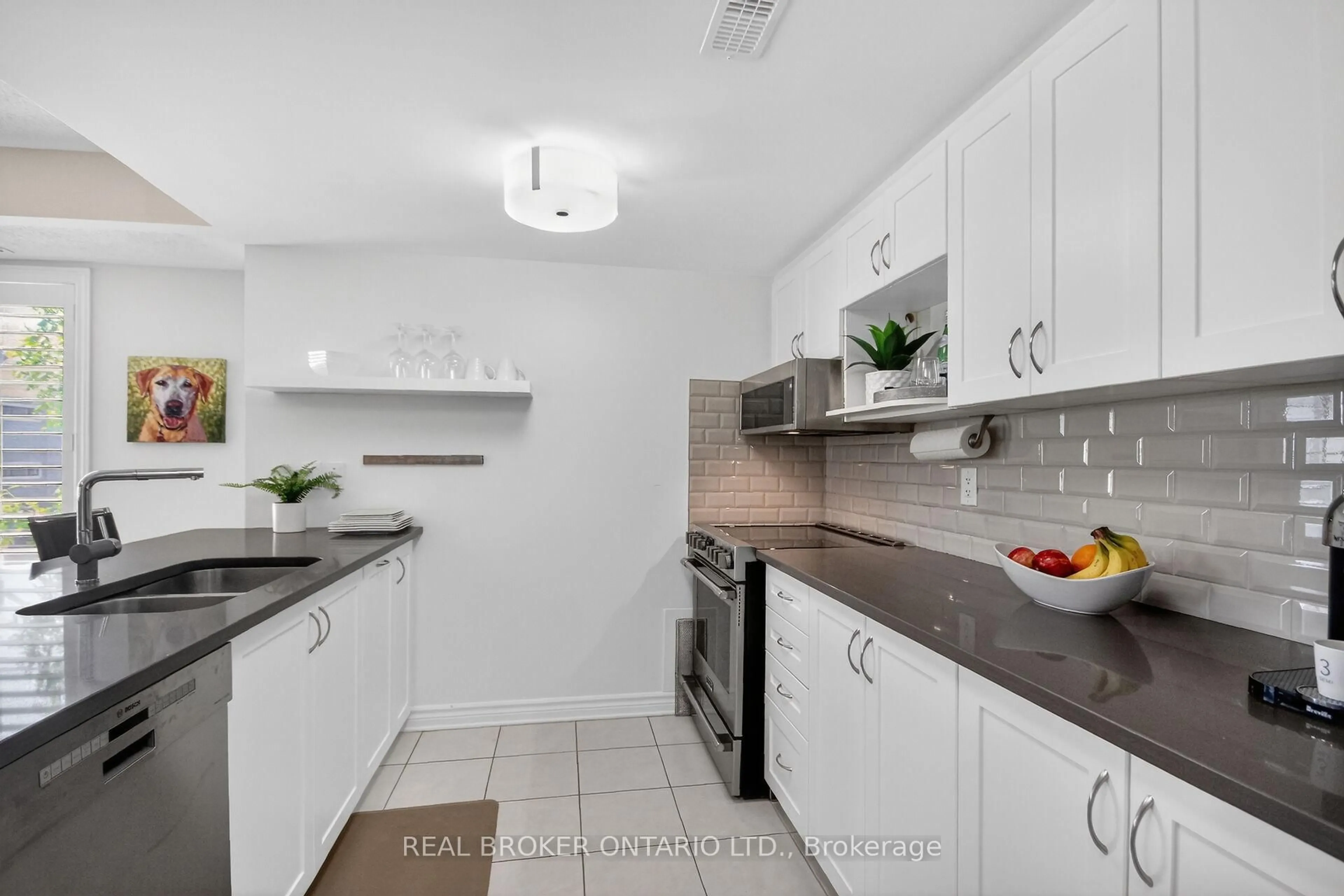 Standard kitchen, ceramic/tile floor for 701 B Sue Holloway Dr #33, Ottawa Ontario K2J 5R6