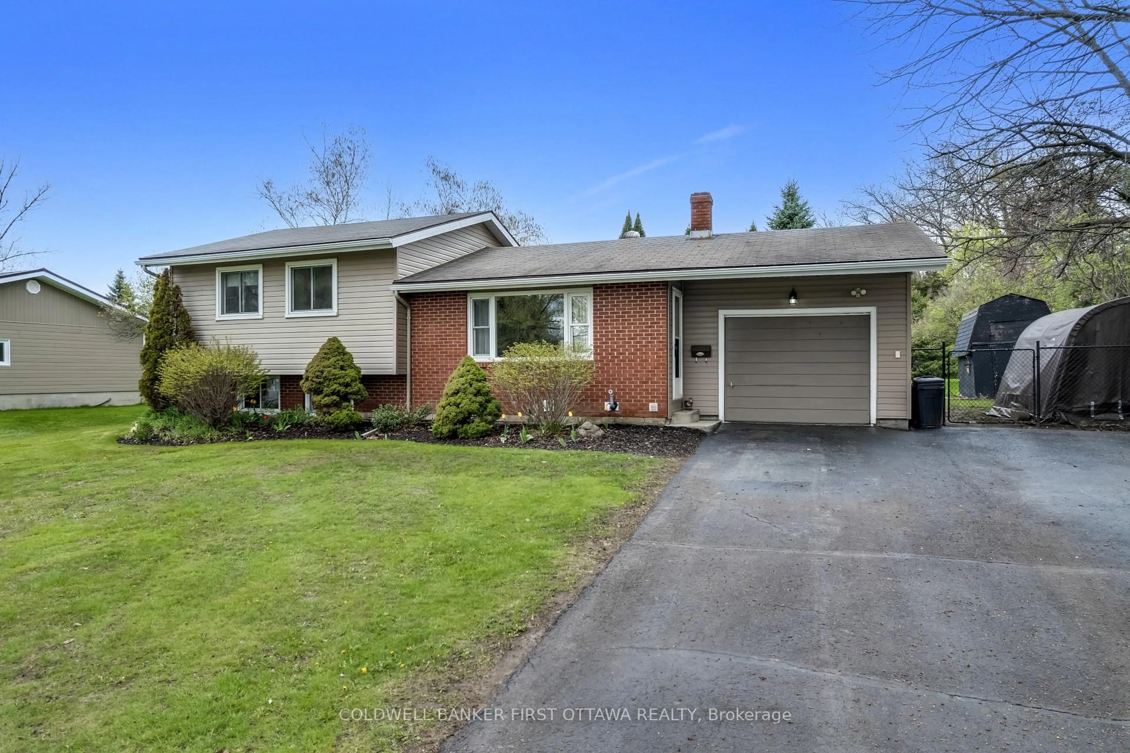 Unknown for 114 Morris Rd, Drummond/North Elmsley Ontario K7H 3A8