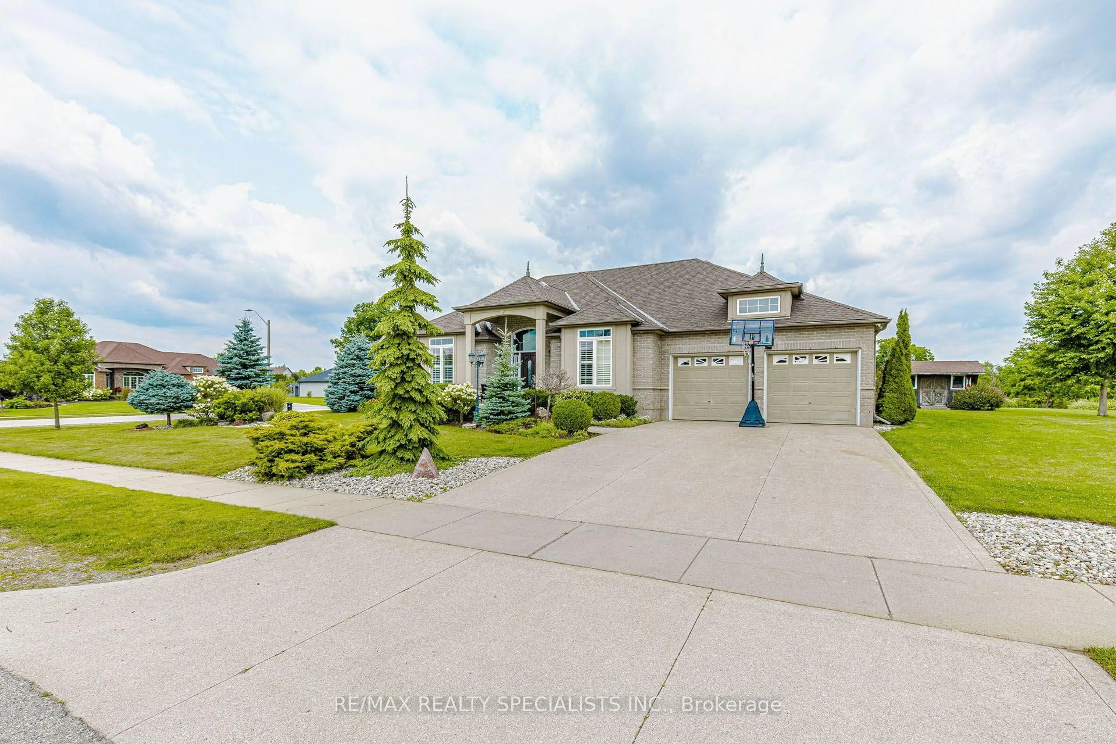 Unknown for 7 Snyder Crt, Norwich Ontario N0J 1C0