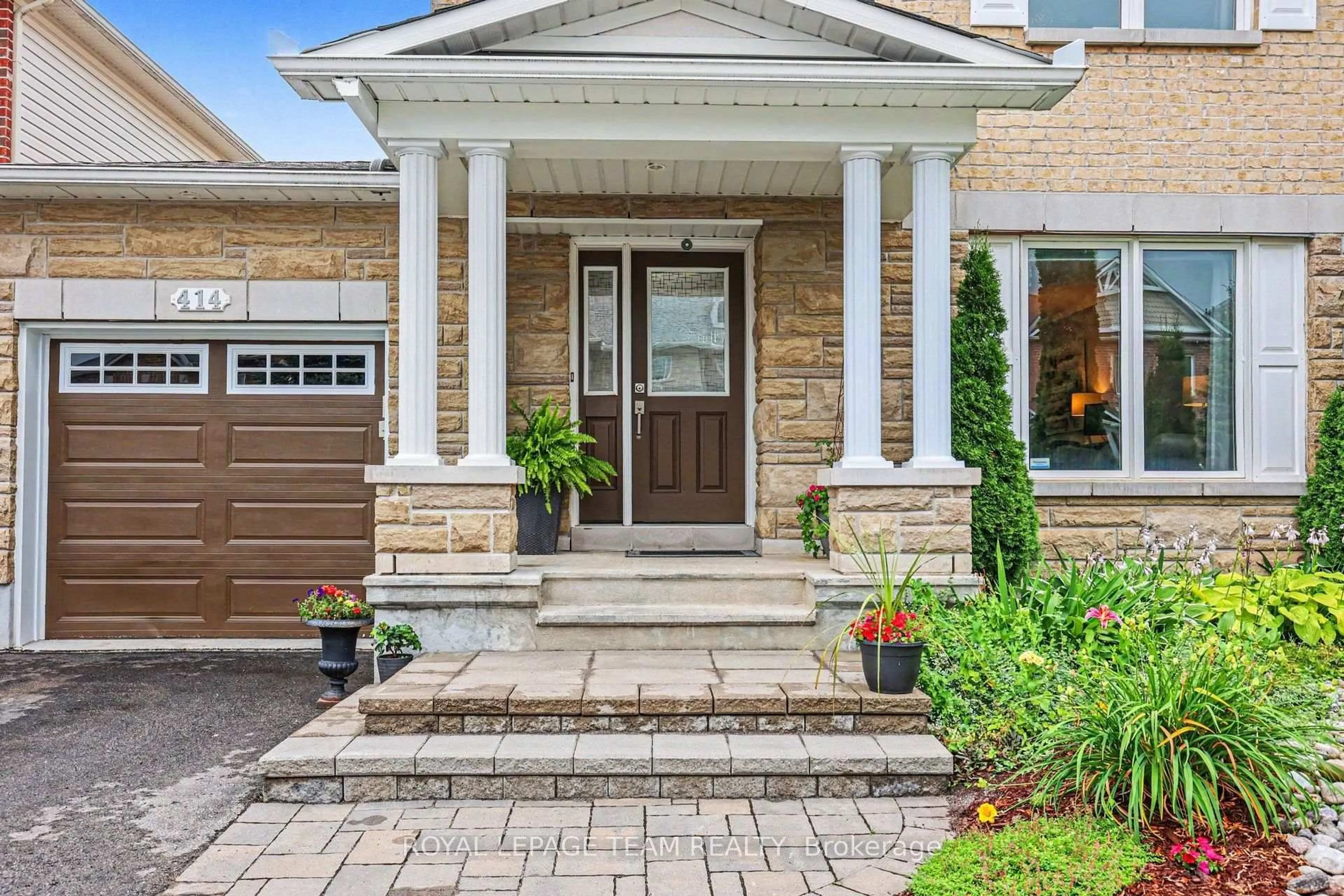 Home with brick exterior material, street for 414 Abbeydale Circ, Ottawa Ontario K2K 0E8