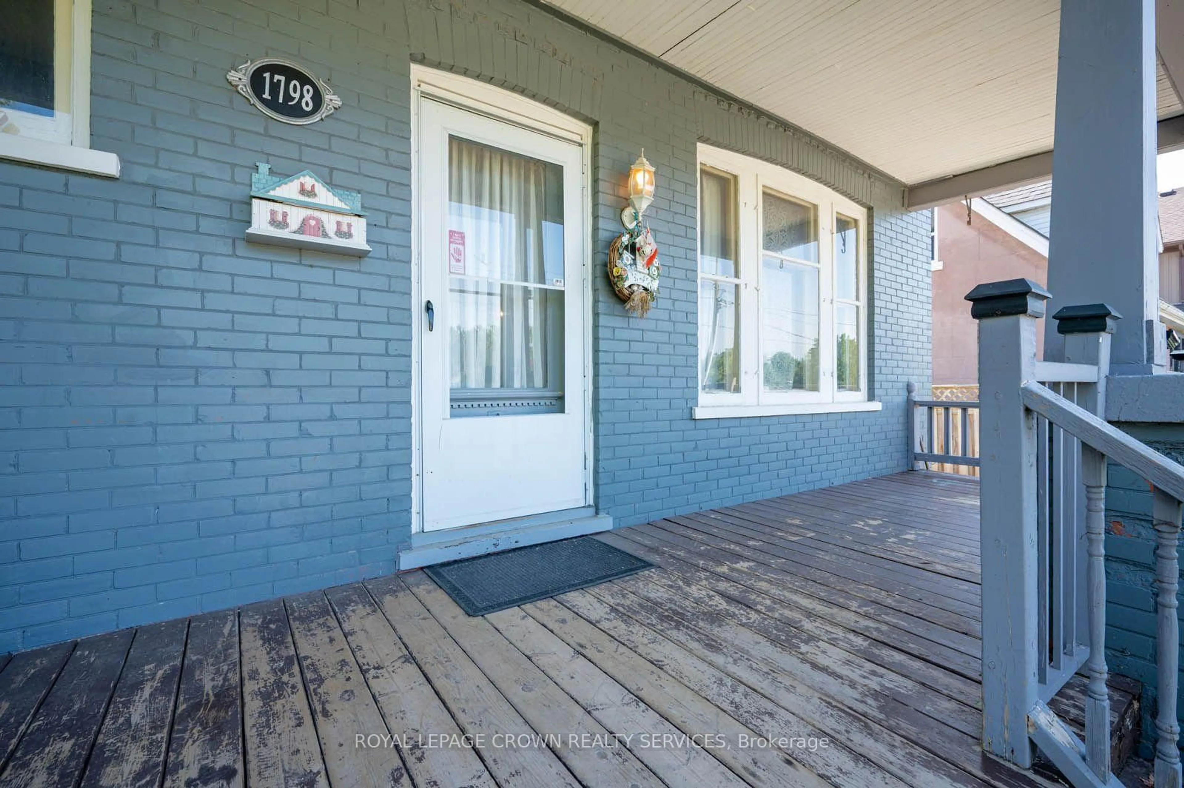 Unknown for 1798 King St, Cambridge Ontario N3H 3R8