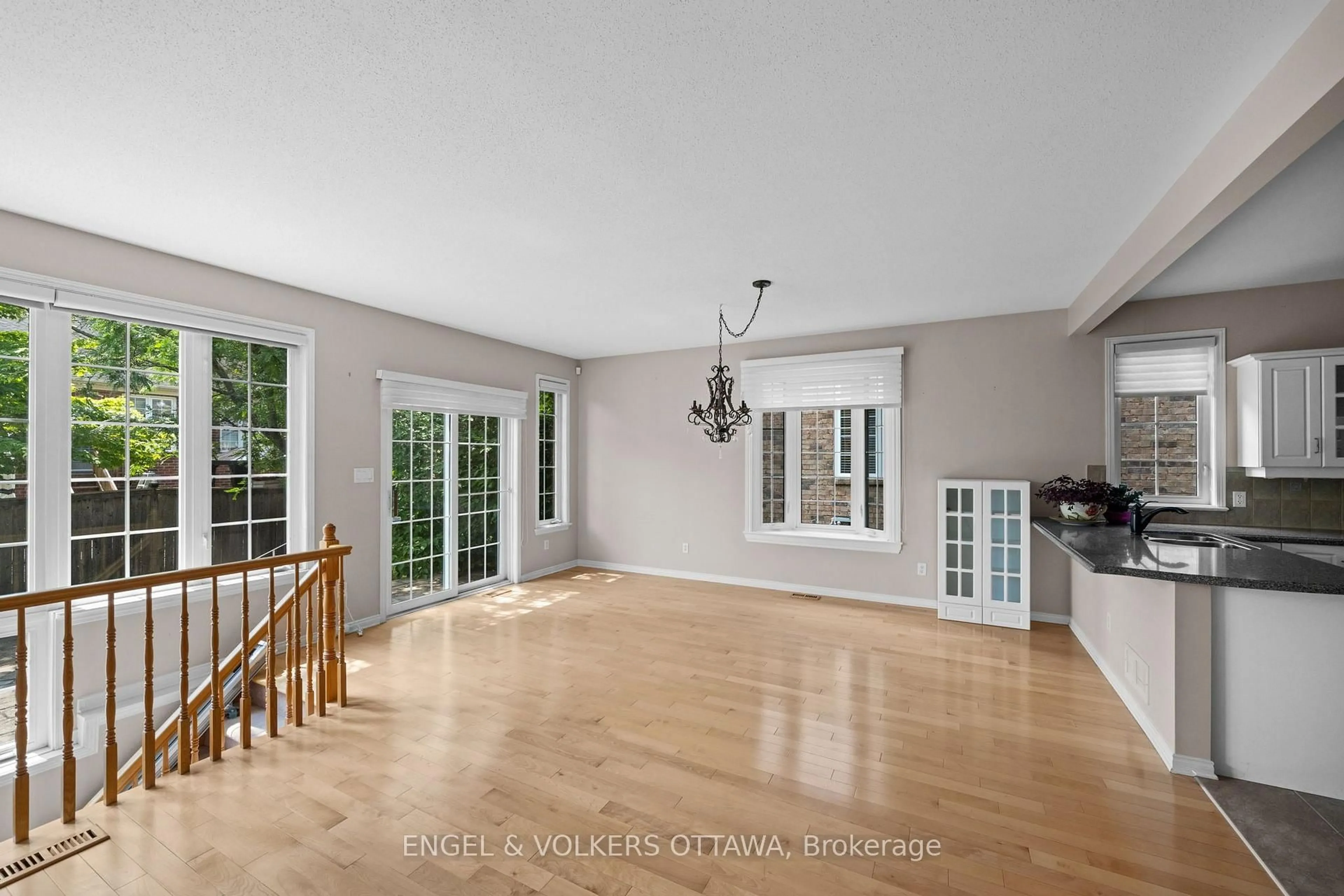 Open concept kitchen, unknown for 205 Cairnsmore Circ, Ottawa Ontario K2J 0G4
