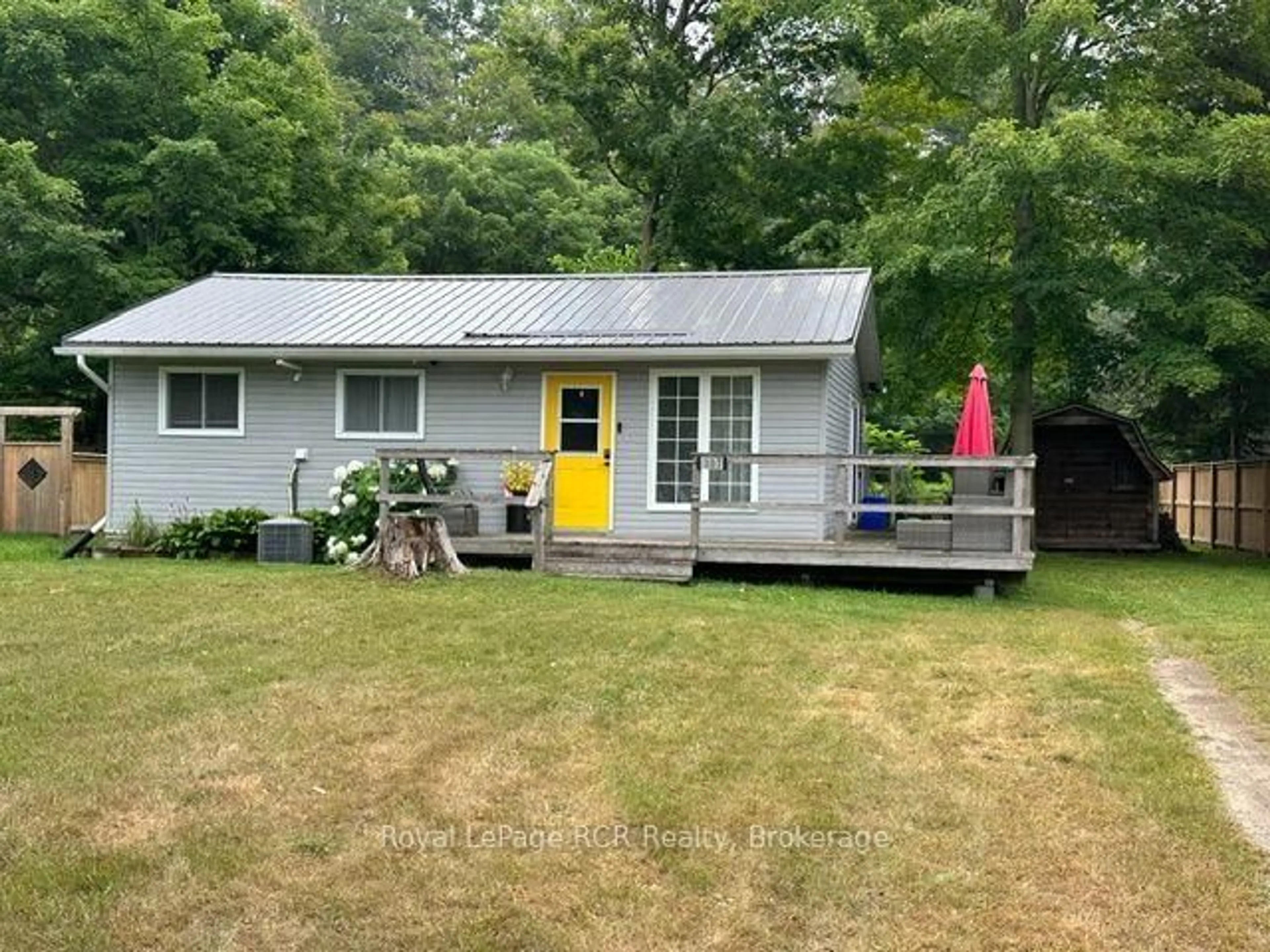 Unknown for 107 Seneca St, Huron-Kinloss Ontario N2Z 2X3