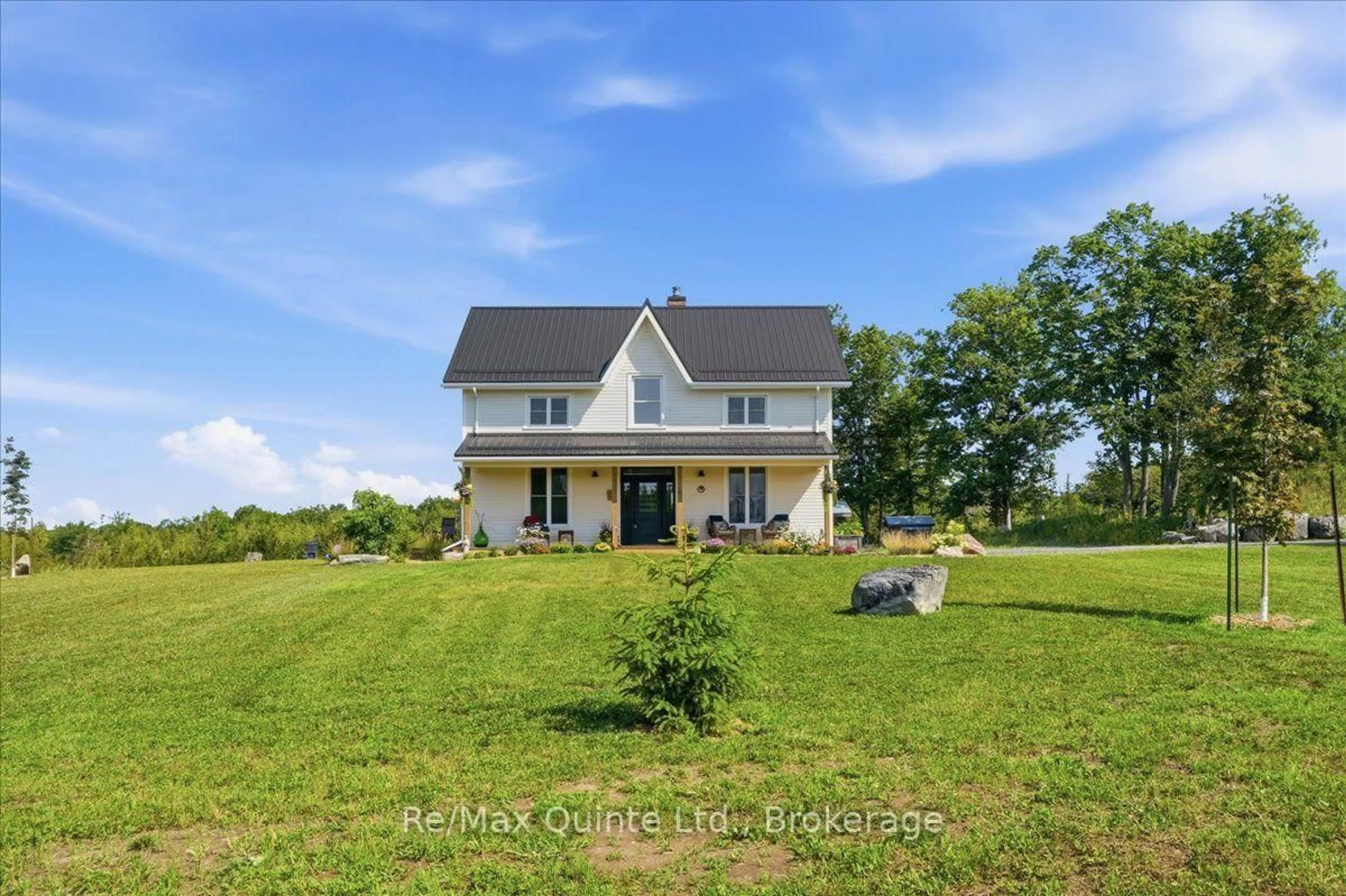 A pic from outside/outdoor area/front of a property/back of a property/a pic from drone, unknown for 267 Maple Sugar Rd, Shannonville Ontario K0K 3A0