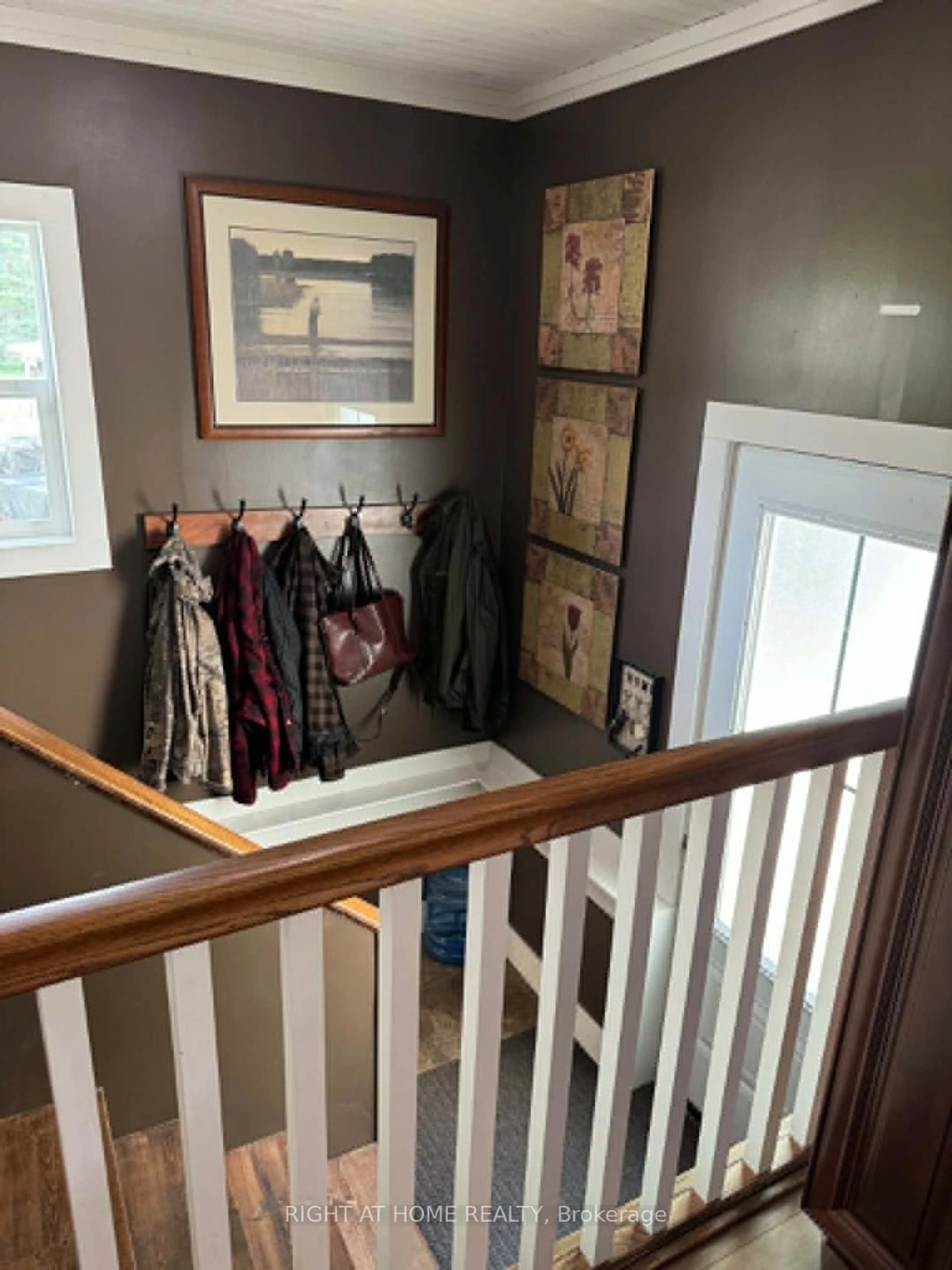 Indoor entryway for 10570 HIGHWAY 64, West Nipissing Ontario P0H 1R0