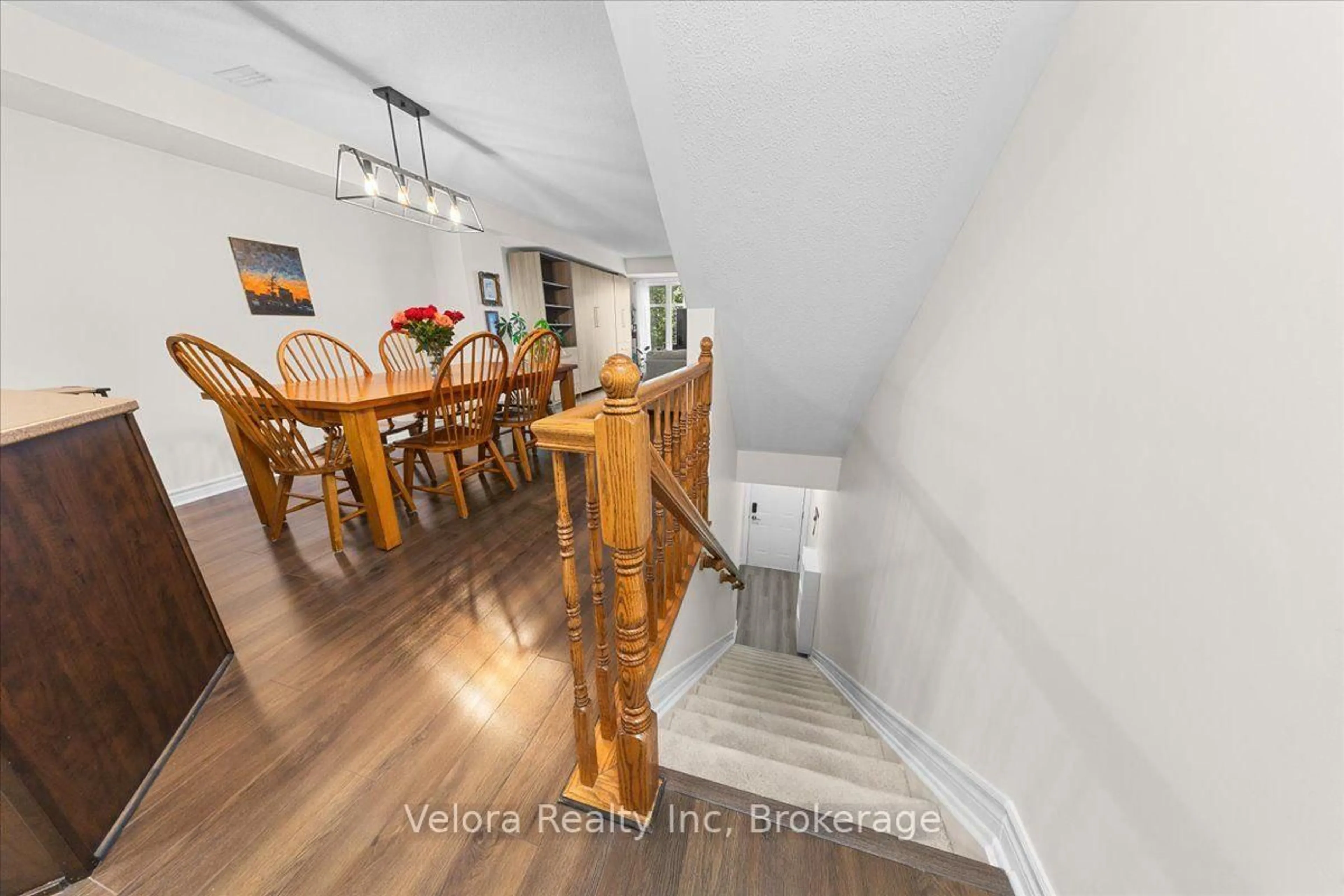 Dining room, unknown for 583B Chapman Mills Dr, Ottawa Ontario K2J 5T1