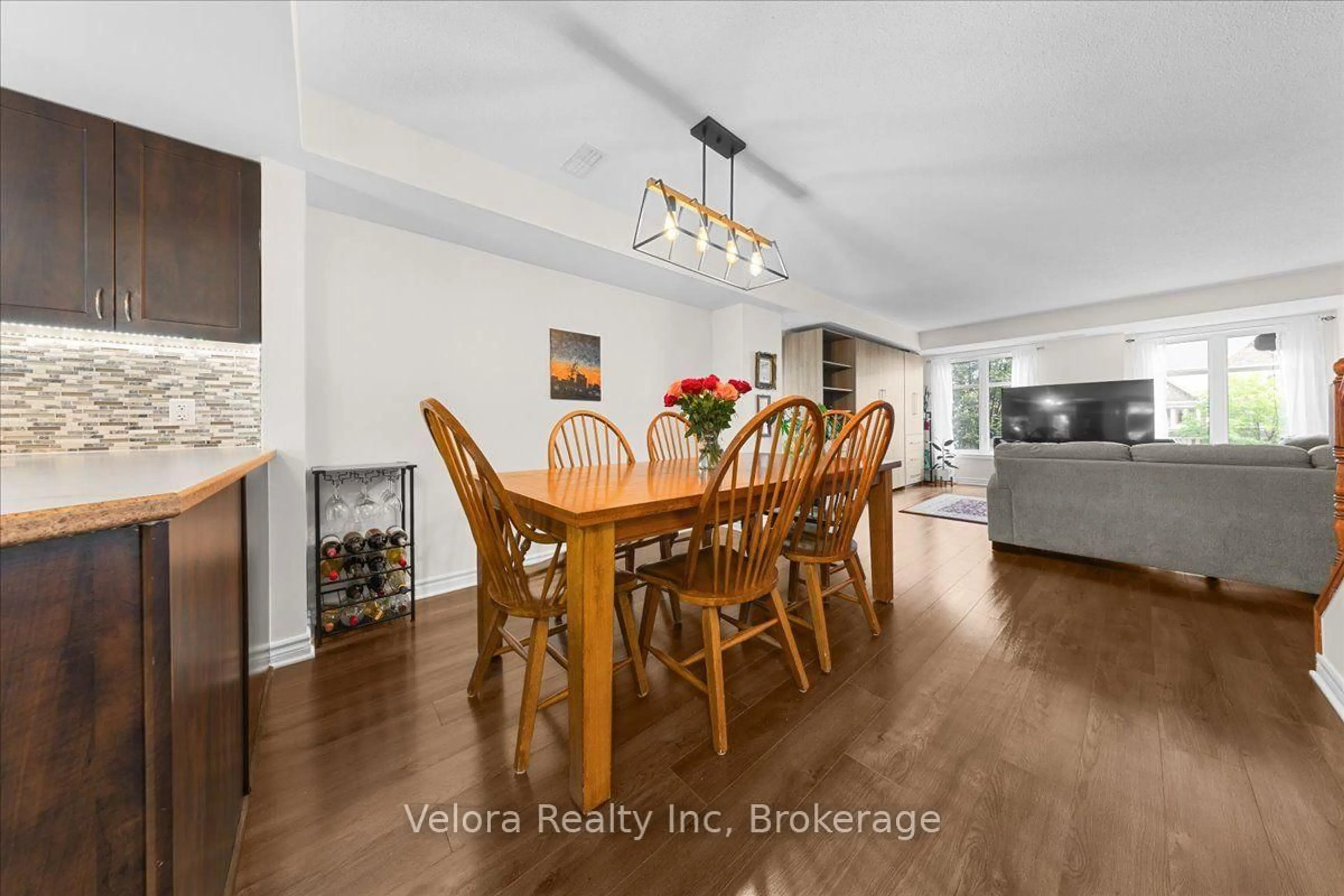 Dining room, unknown for 583B Chapman Mills Dr, Ottawa Ontario K2J 5T1