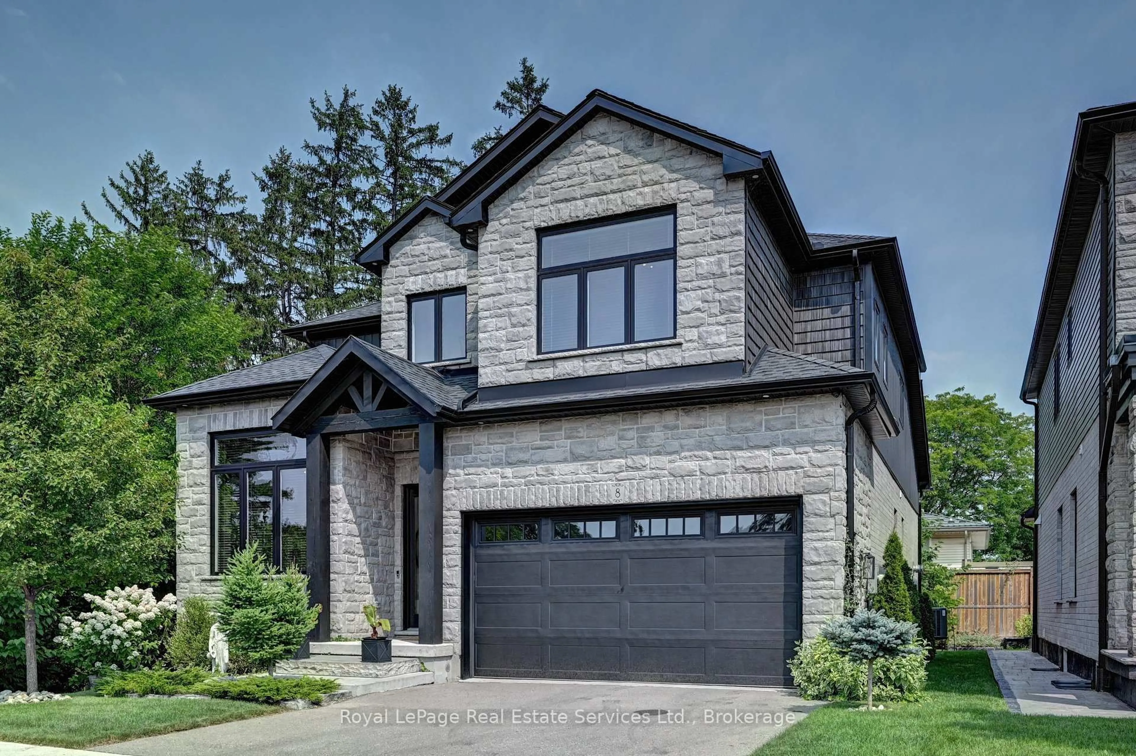 Home with brick exterior material, street for 450 Bridgeport Rd #8, Kitchener Ontario N2K 1N7