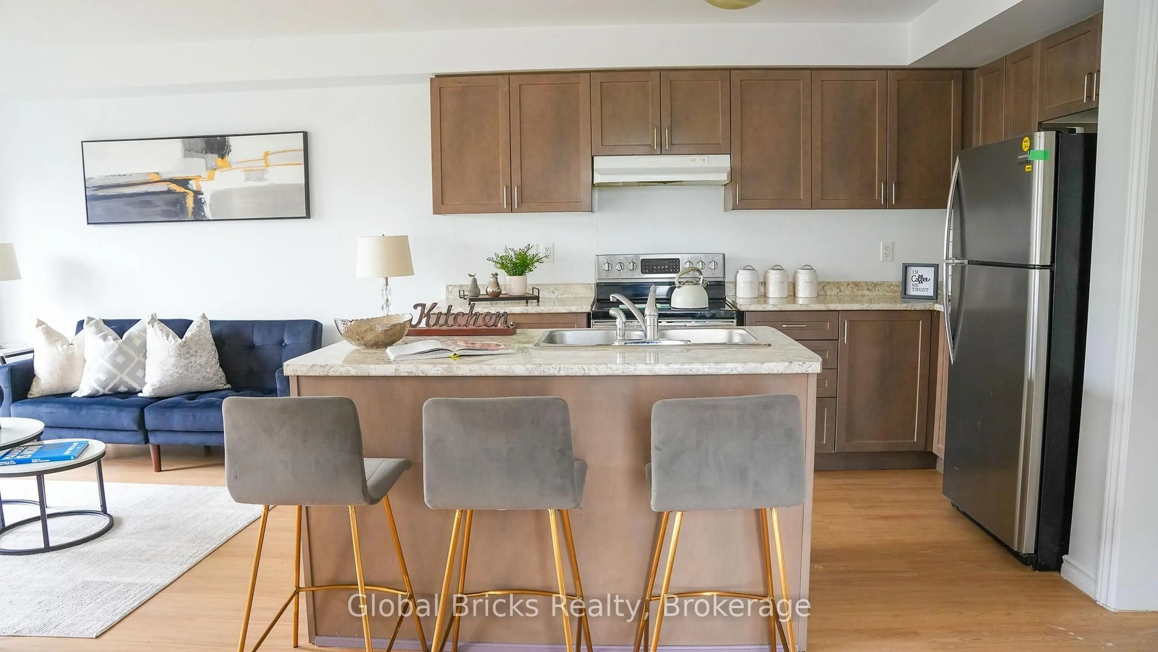 Open concept kitchen, wood/laminate floor for 755 Linden Dr #6, Cambridge Ontario N3H 0E4
