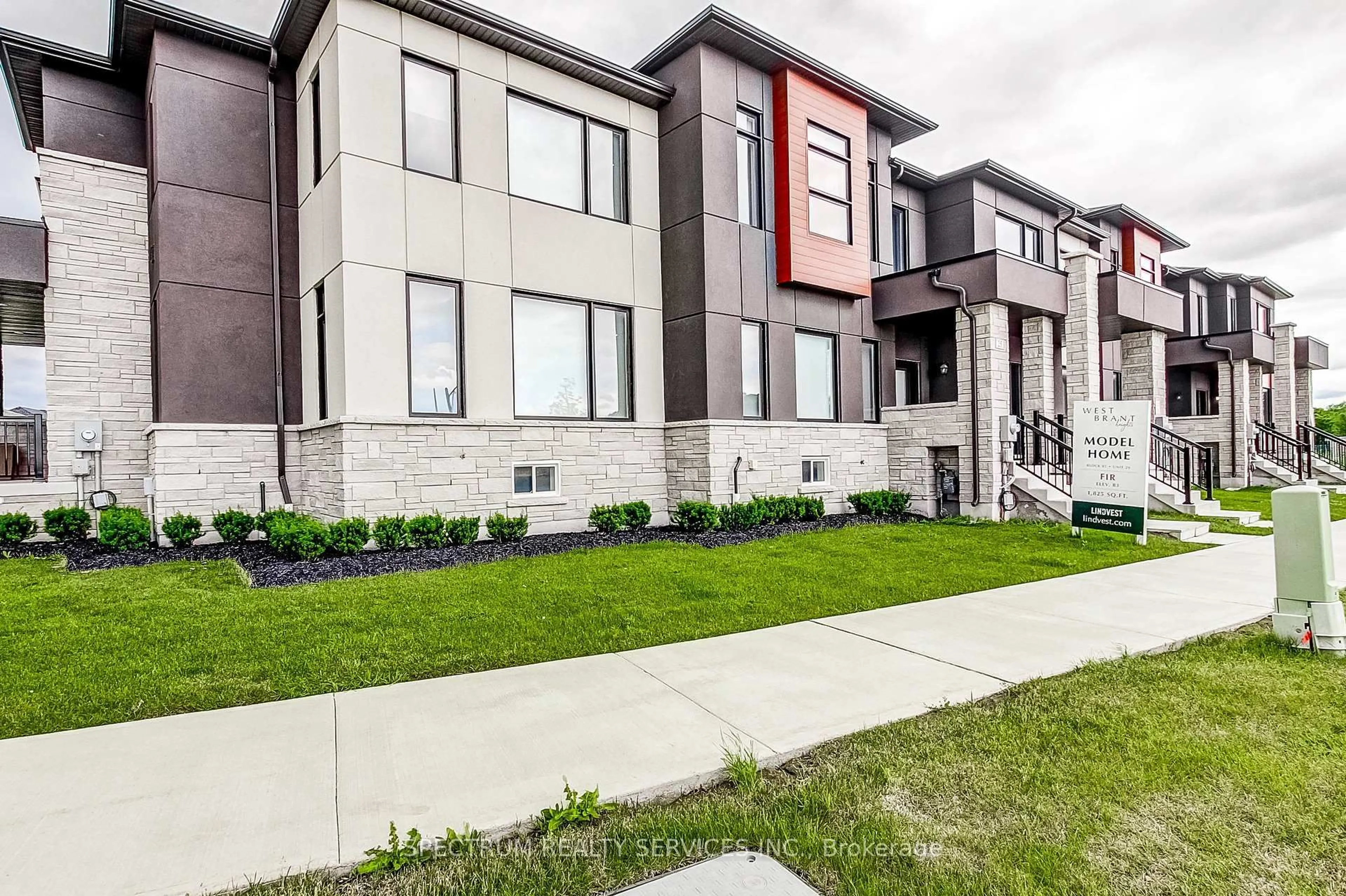 Home with brick exterior material, street for 31 Strickland Ave, Brant Ontario N3T 0X7