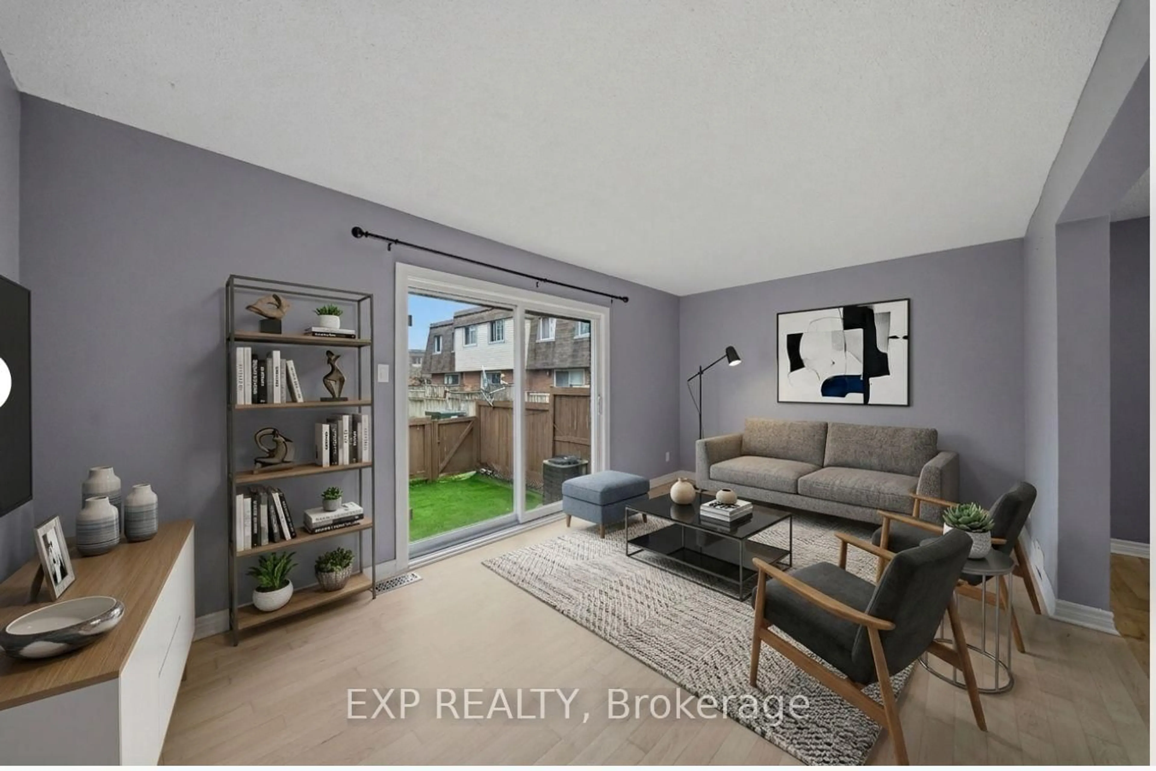 A pic of a room for 1713 Heatherington Rd, Ottawa Ontario K1V 8T8