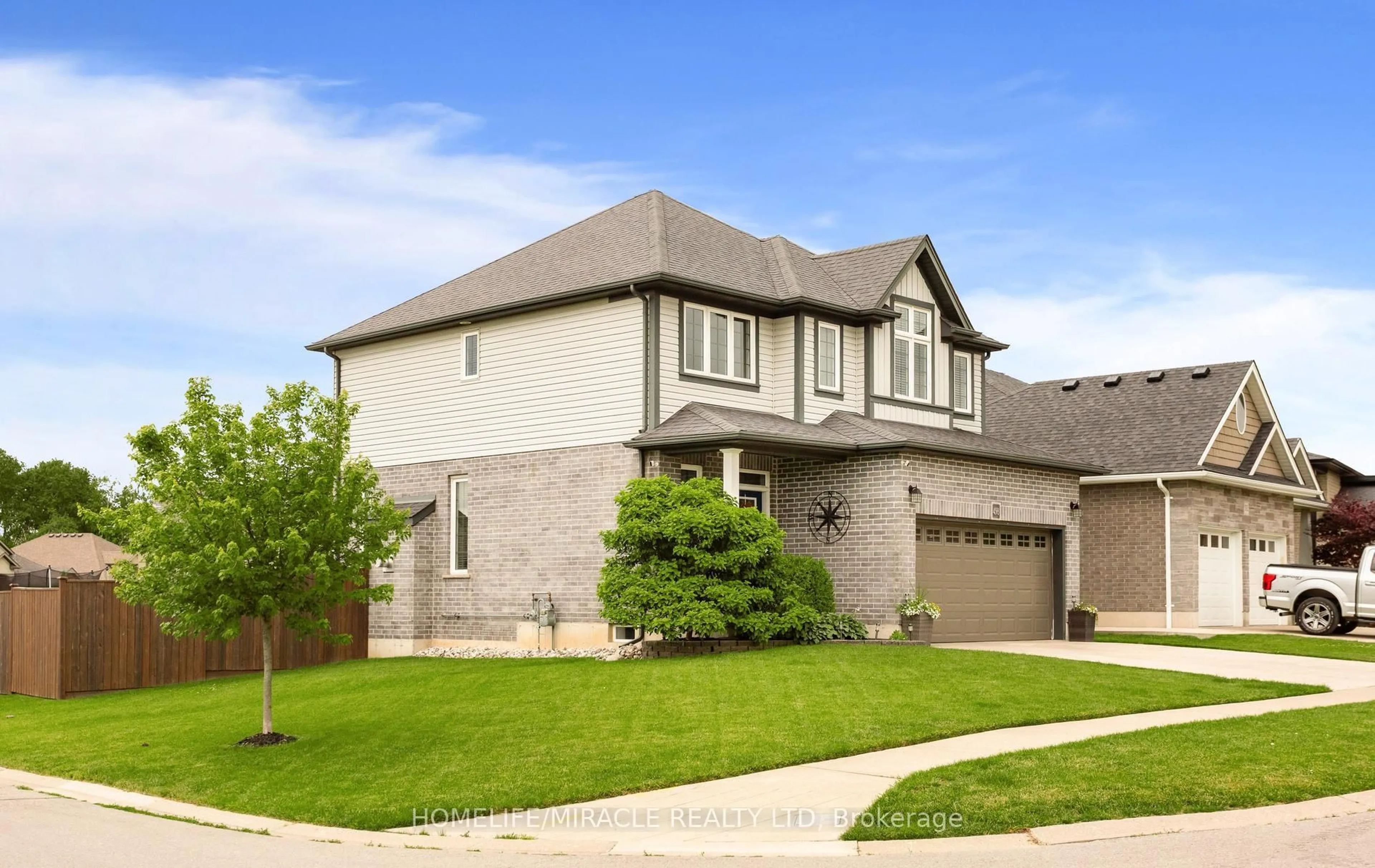 Home with brick exterior material, street for 498 Fairway Rd, Woodstock Ontario N4T 0J1