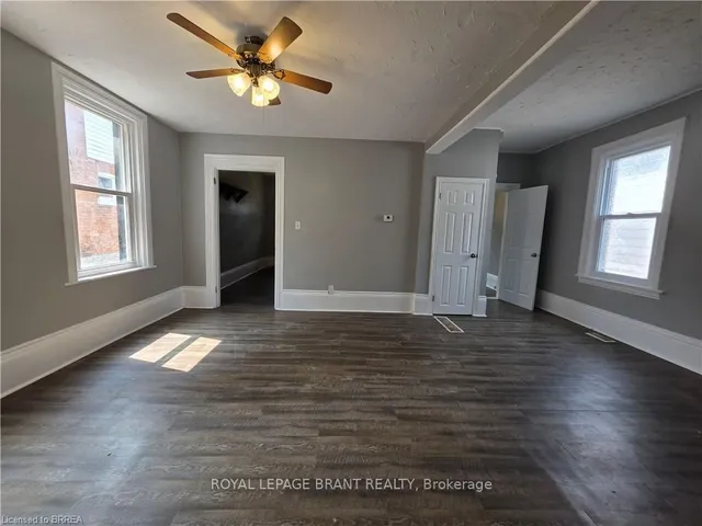 109 Sydenham St, Brantford 2