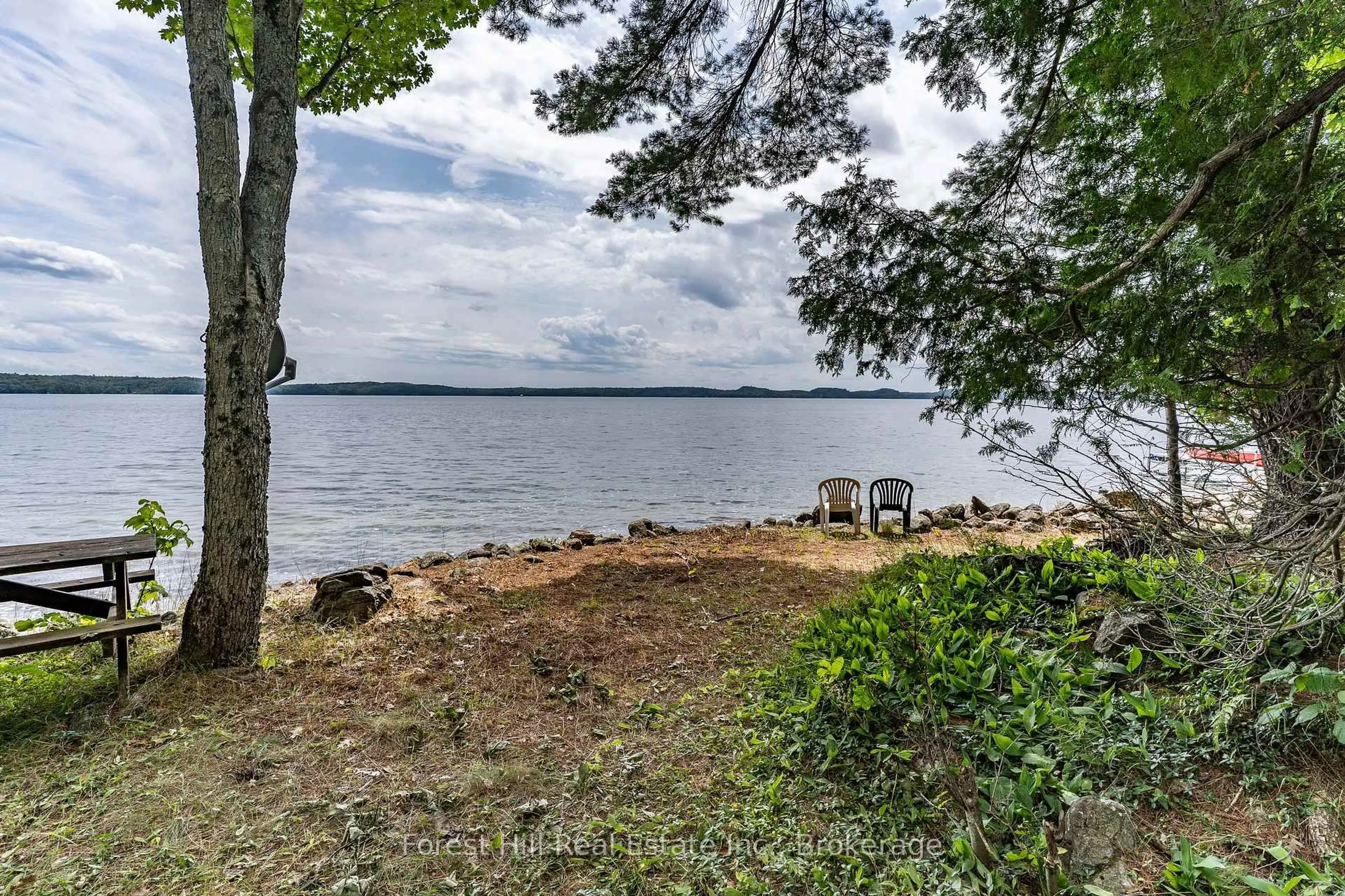 Patio, water/lake/river/ocean view for 191 Long Point Rd, Huntsville Ontario P0B 1M0