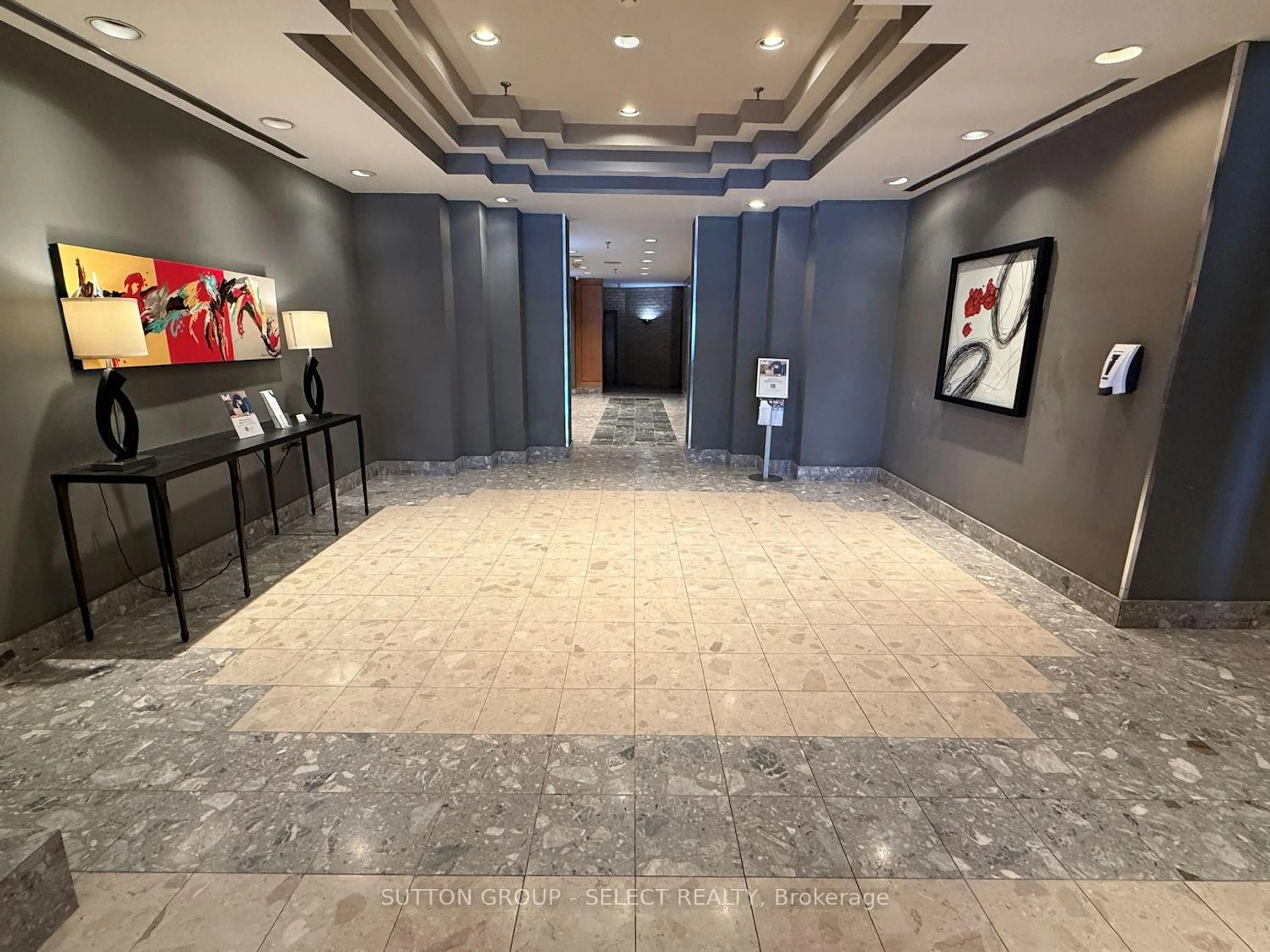 Lobby for 695 Richmond St #1603, London East Ontario N6A 5M8