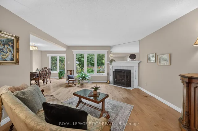 151 Mcniven Rd #11, Hamilton 5