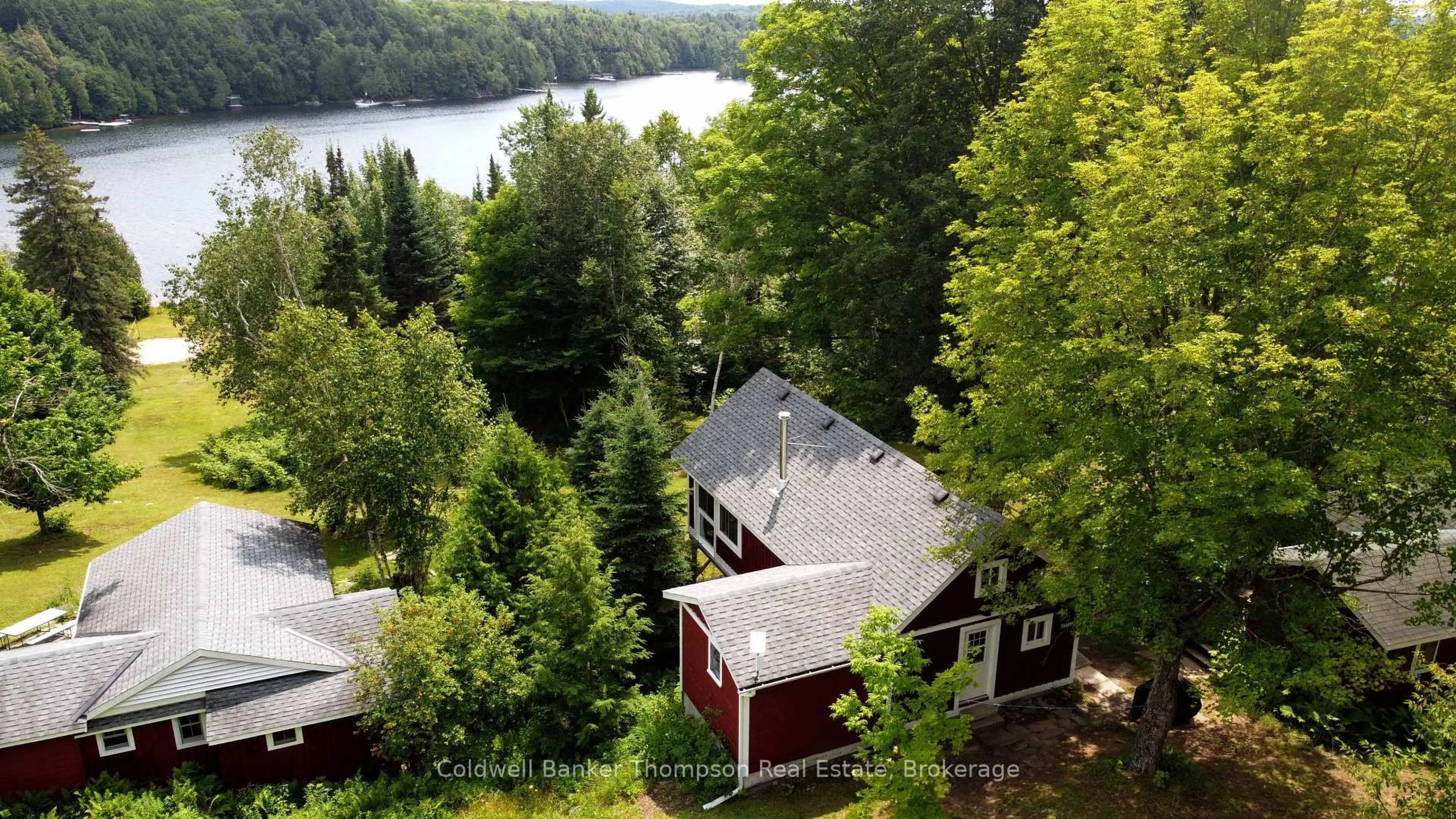 A pic from outside/outdoor area/front of a property/back of a property/a pic from drone, water/lake/river/ocean view for 1341 Billie Bear Rd #Trapper, Lake of Bays Ontario P1H 2J6